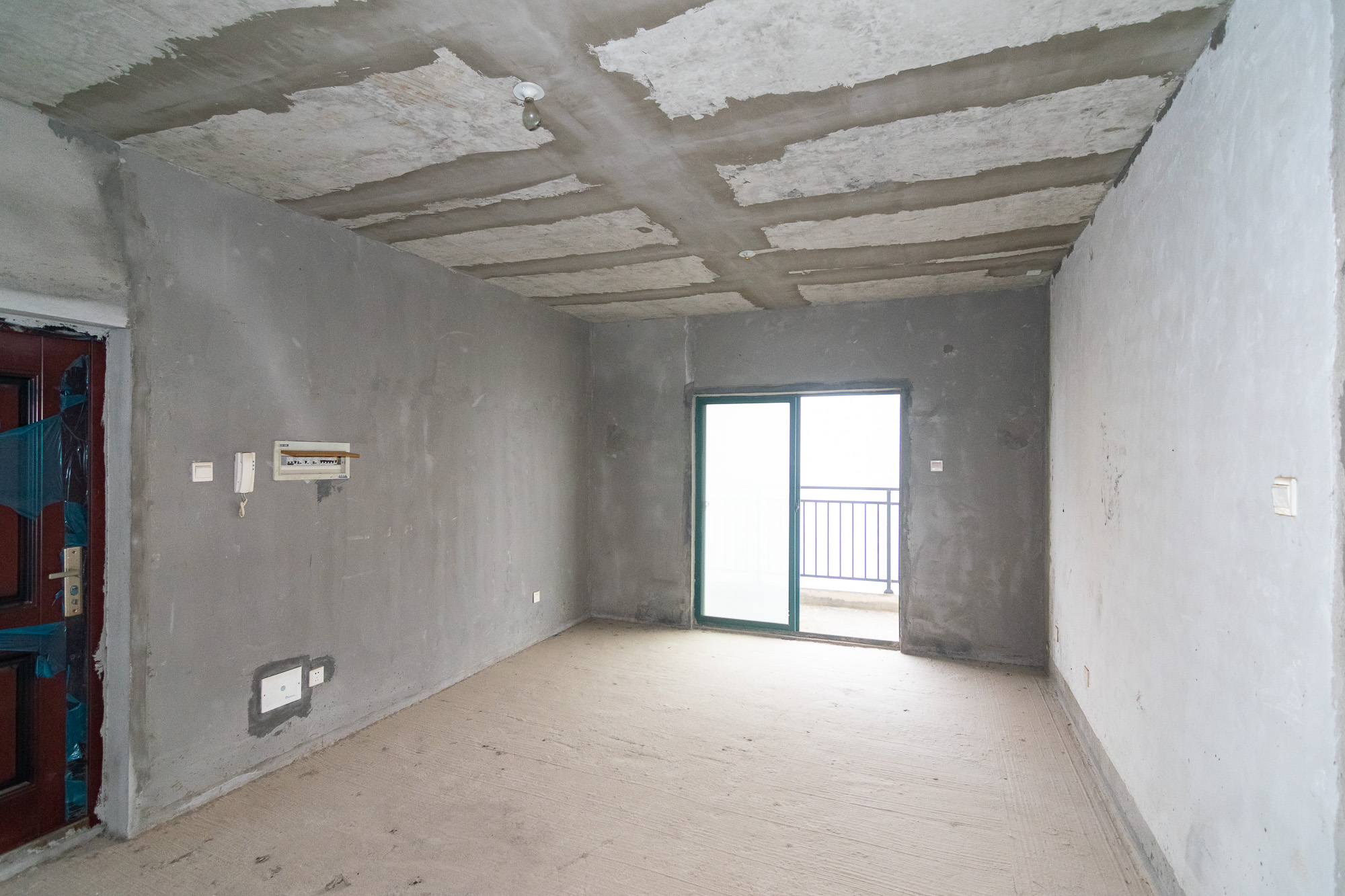 红建滨水铭城  3室2厅1卫   61.80万客厅