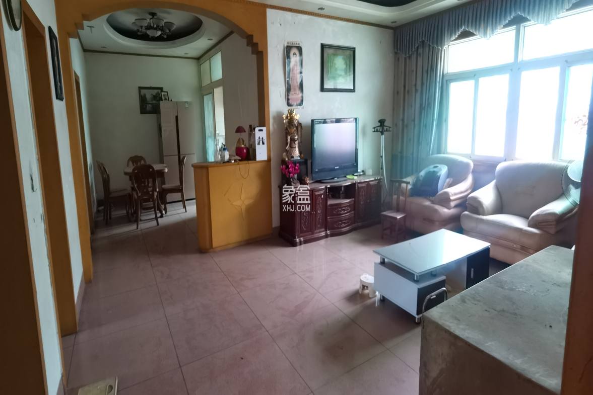 县电力局  3室2厅1卫    40.0万 县电力局  3室2厅1卫    40.0万客厅