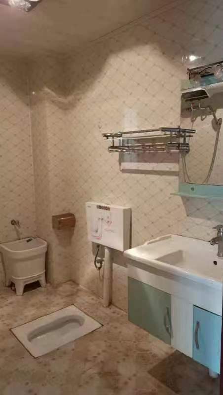 美的林城时代  2室1厅1卫   2300.00元/月室内图