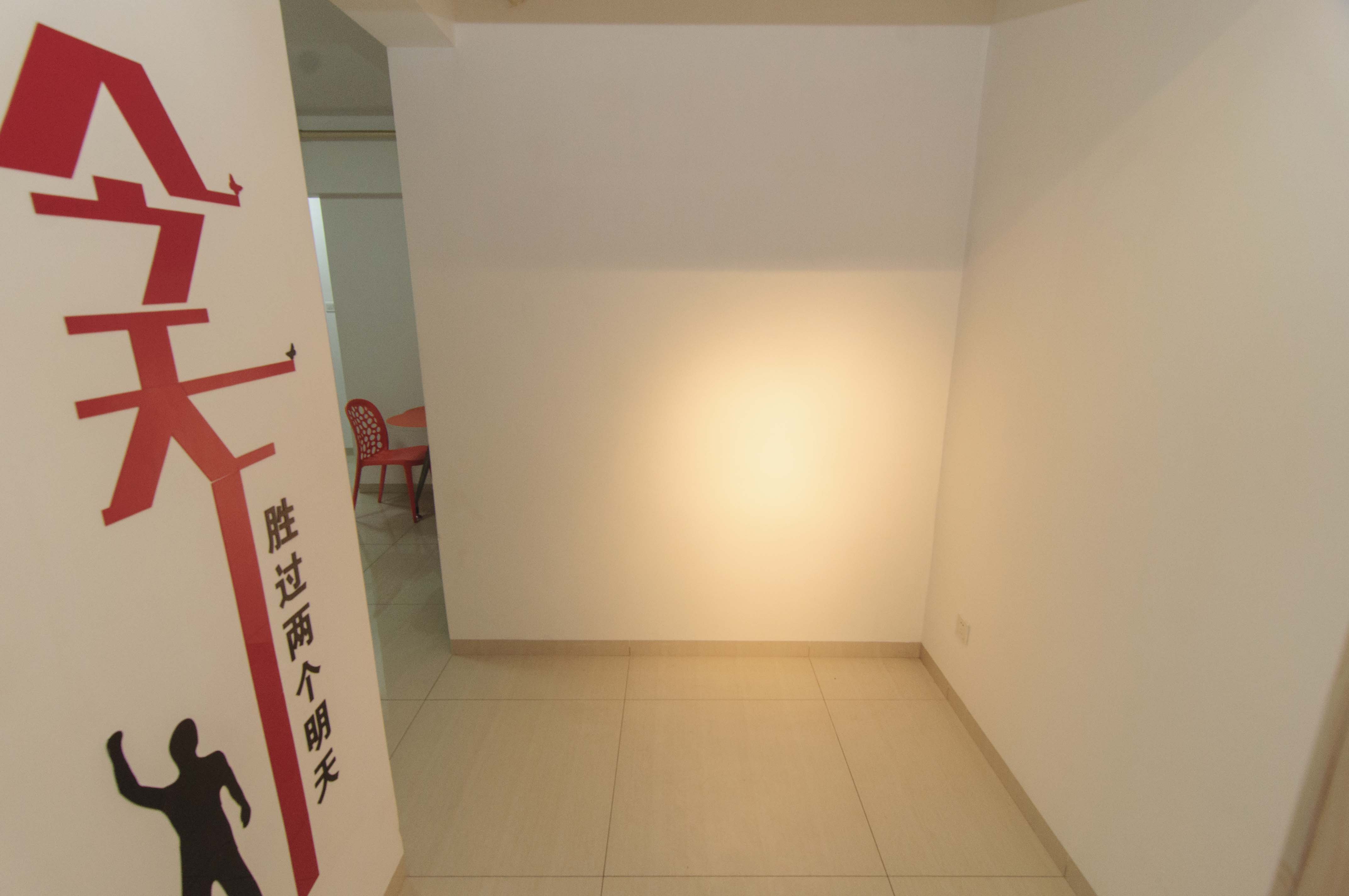 达美D6区  2室1厅1卫   66.00万卧室