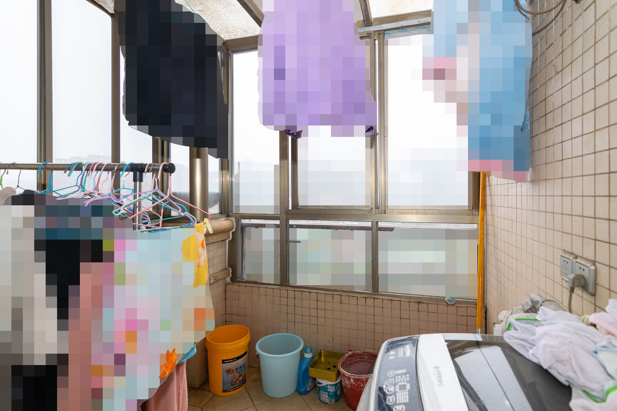 长沙玫瑰园  3室2厅2卫   119.70万阳台