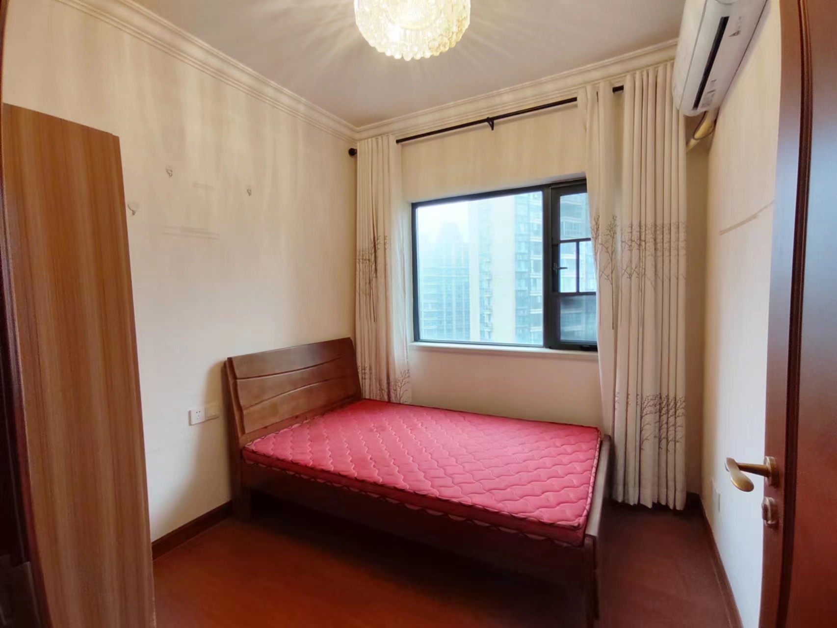 恒大华府 3室2厅2卫 68.0万 恒大华府 3室2厅2卫 68.0万室内图