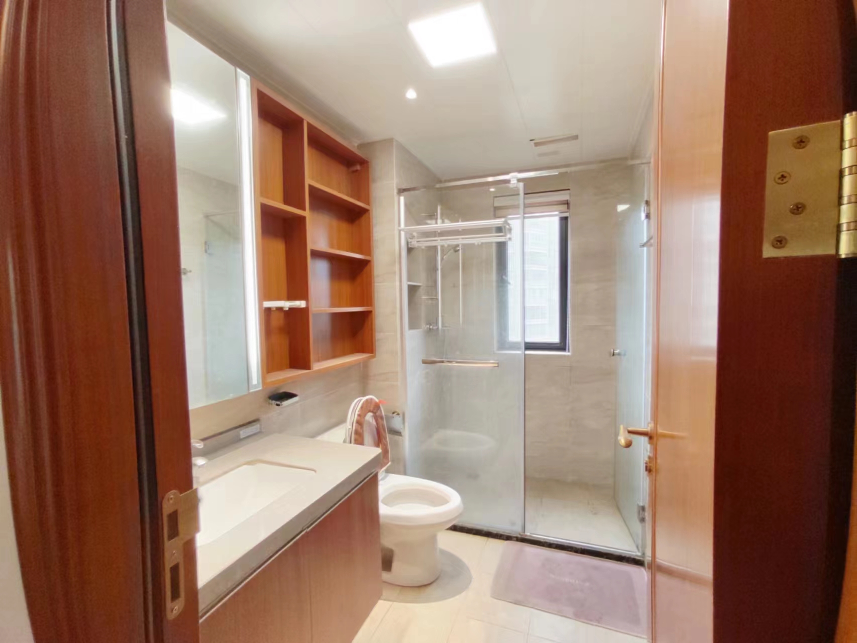 恒大华府 3室2厅2卫 68.0万 恒大华府 3室2厅2卫 68.0万室内图