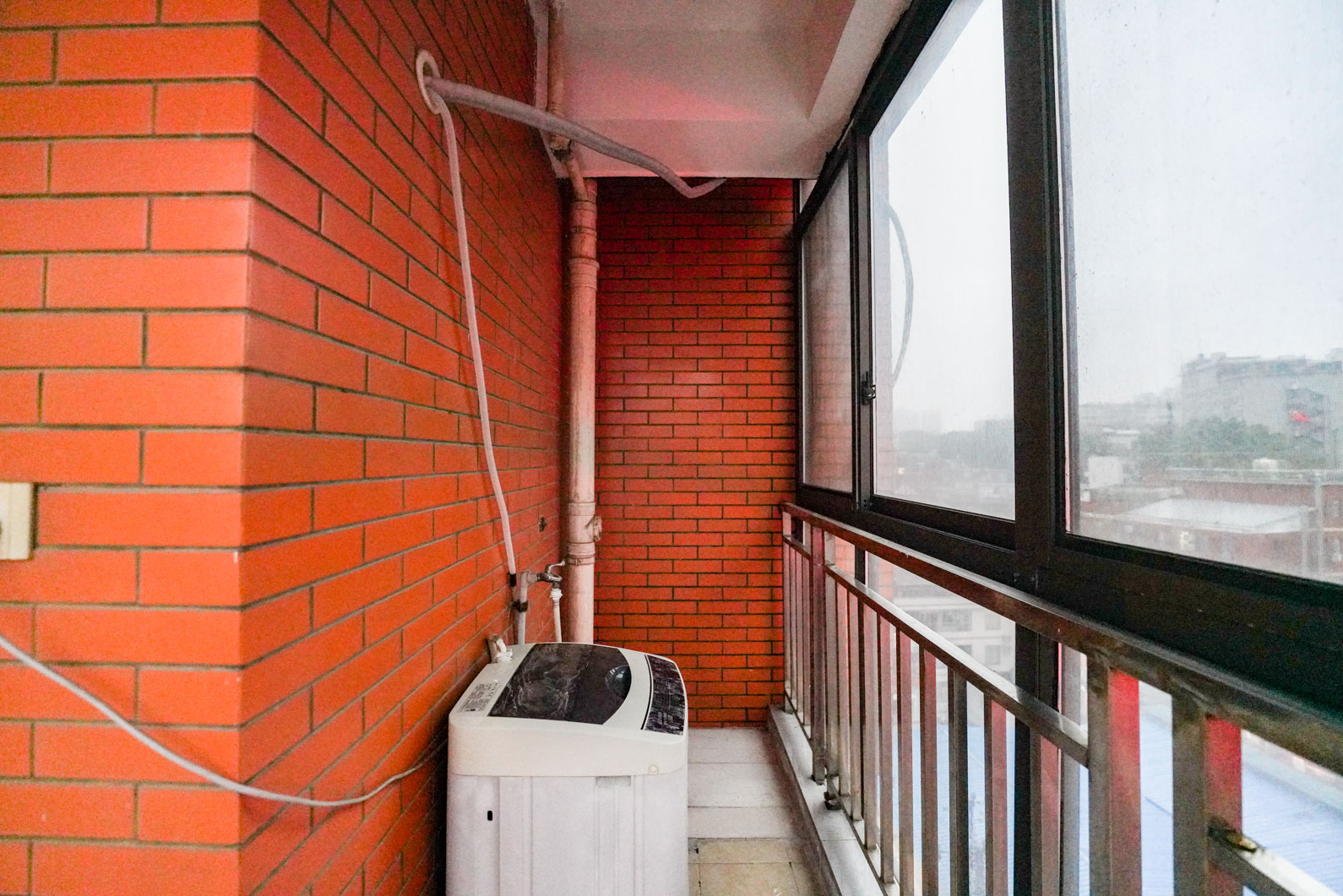 天剑华城  2室2厅1卫    66.8万阳台