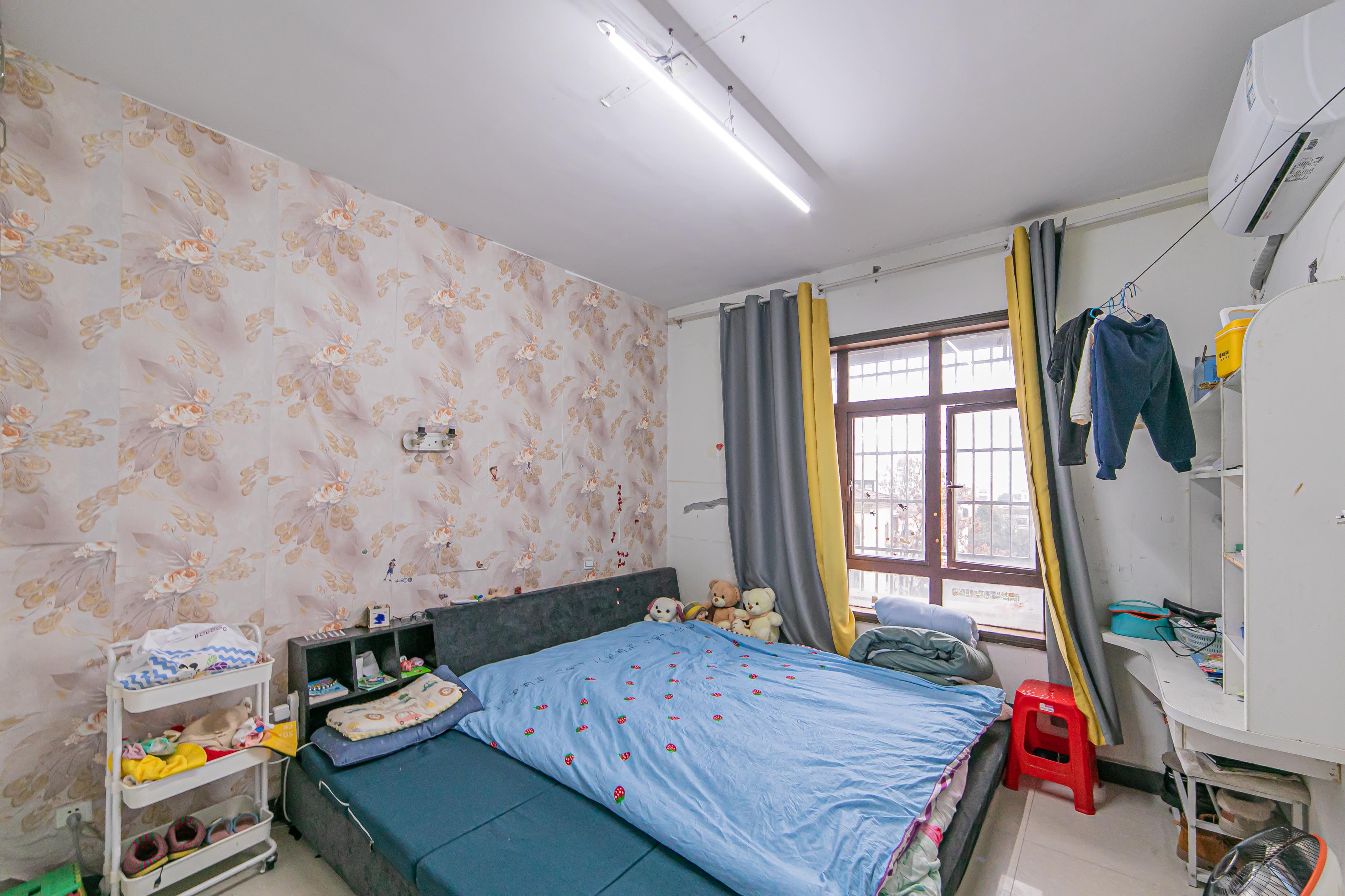 鹏基诺亚山林 2室2厅1卫 71.60万 鹏基诺亚山林 2室2厅1卫 71.60万卧室