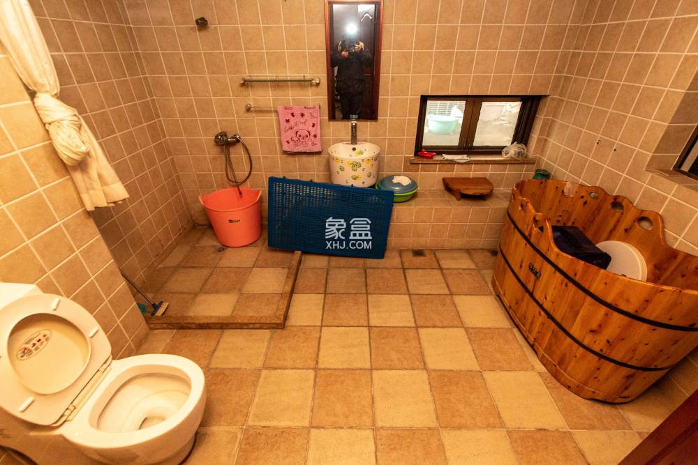 中城麗景香山園  9室2廳4衛(wèi)   385.00萬