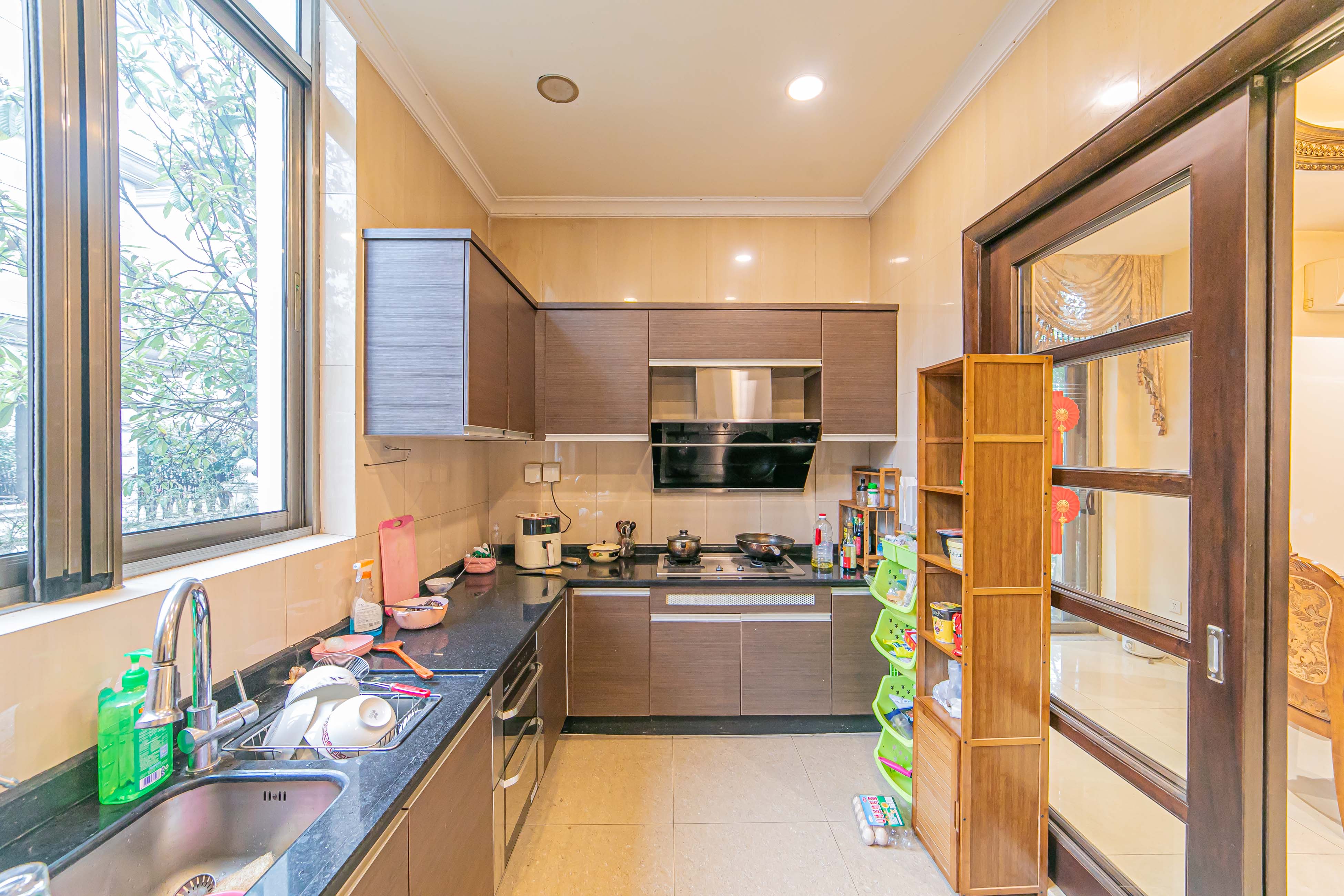 碧桂园威尼斯城 6室2厅5卫 695.88万 碧桂园威尼斯城 6室2厅5卫 695.88万厨房