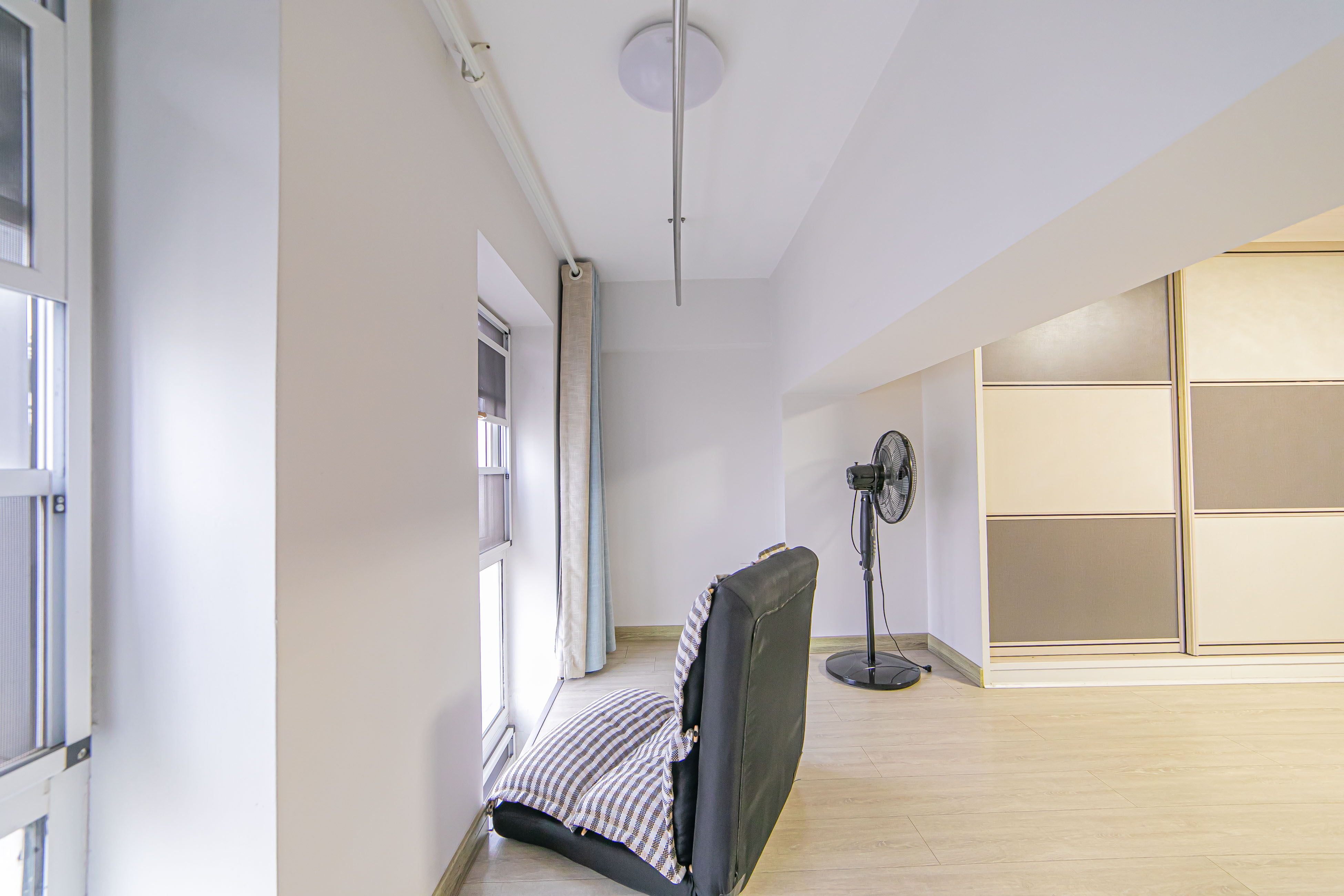 MOMA当代广场  2室2厅1卫    44.98万 MOMA当代广场  2室2厅1卫    44.98万其他