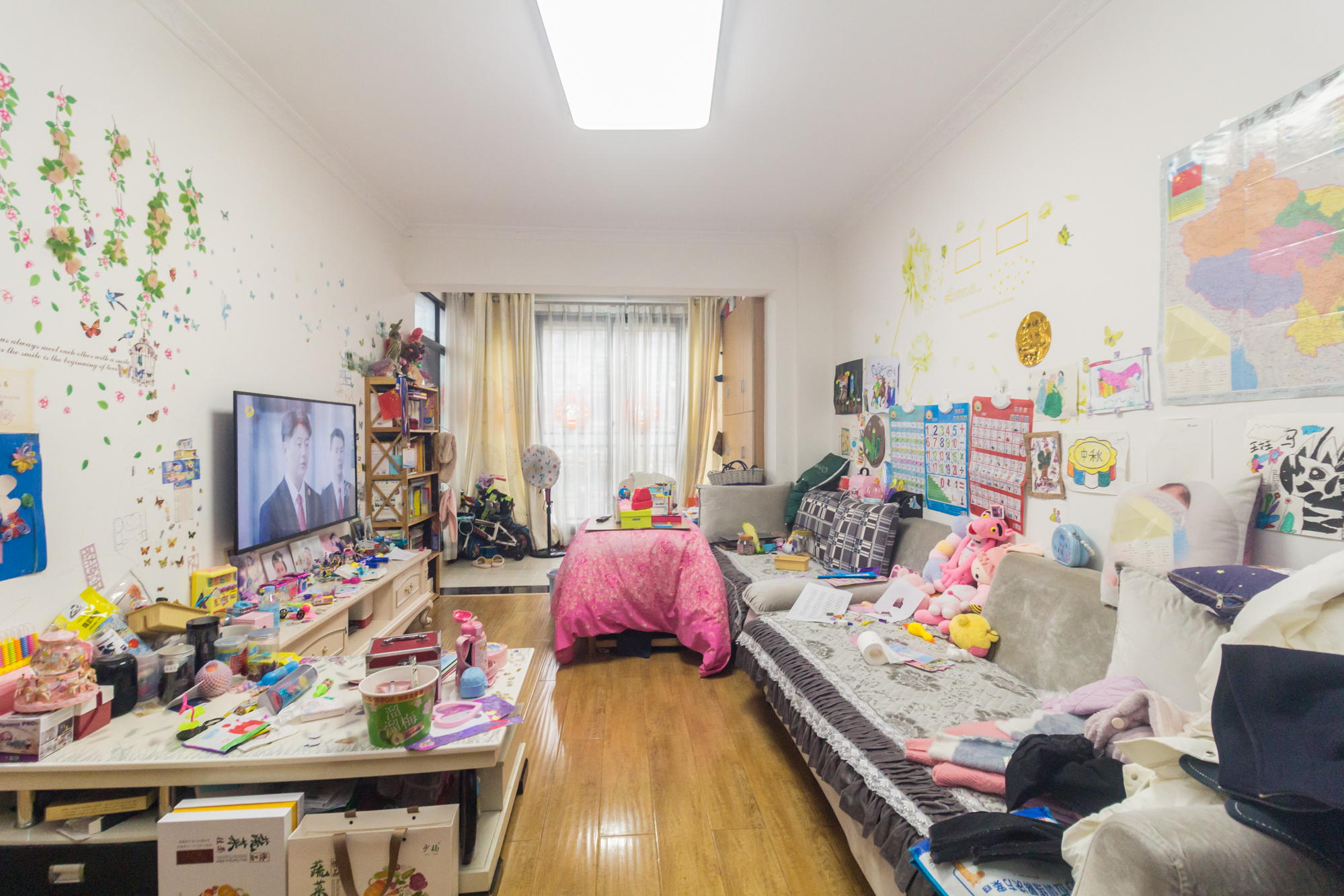 康桥长郡  2室1厅1卫   55.50万客厅
