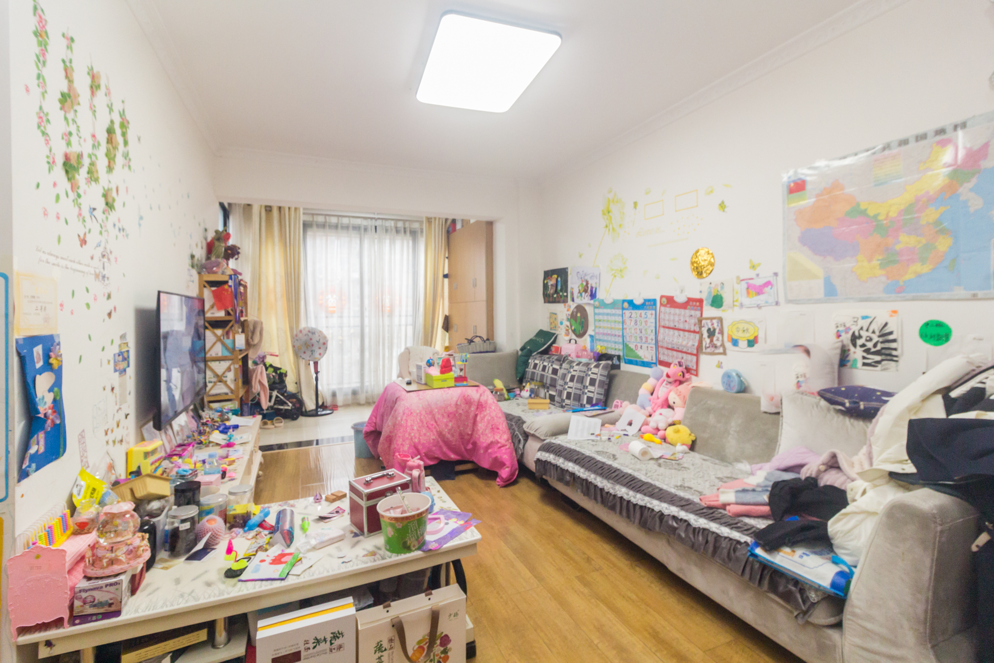 康桥长郡  2室1厅1卫   55.50万客厅