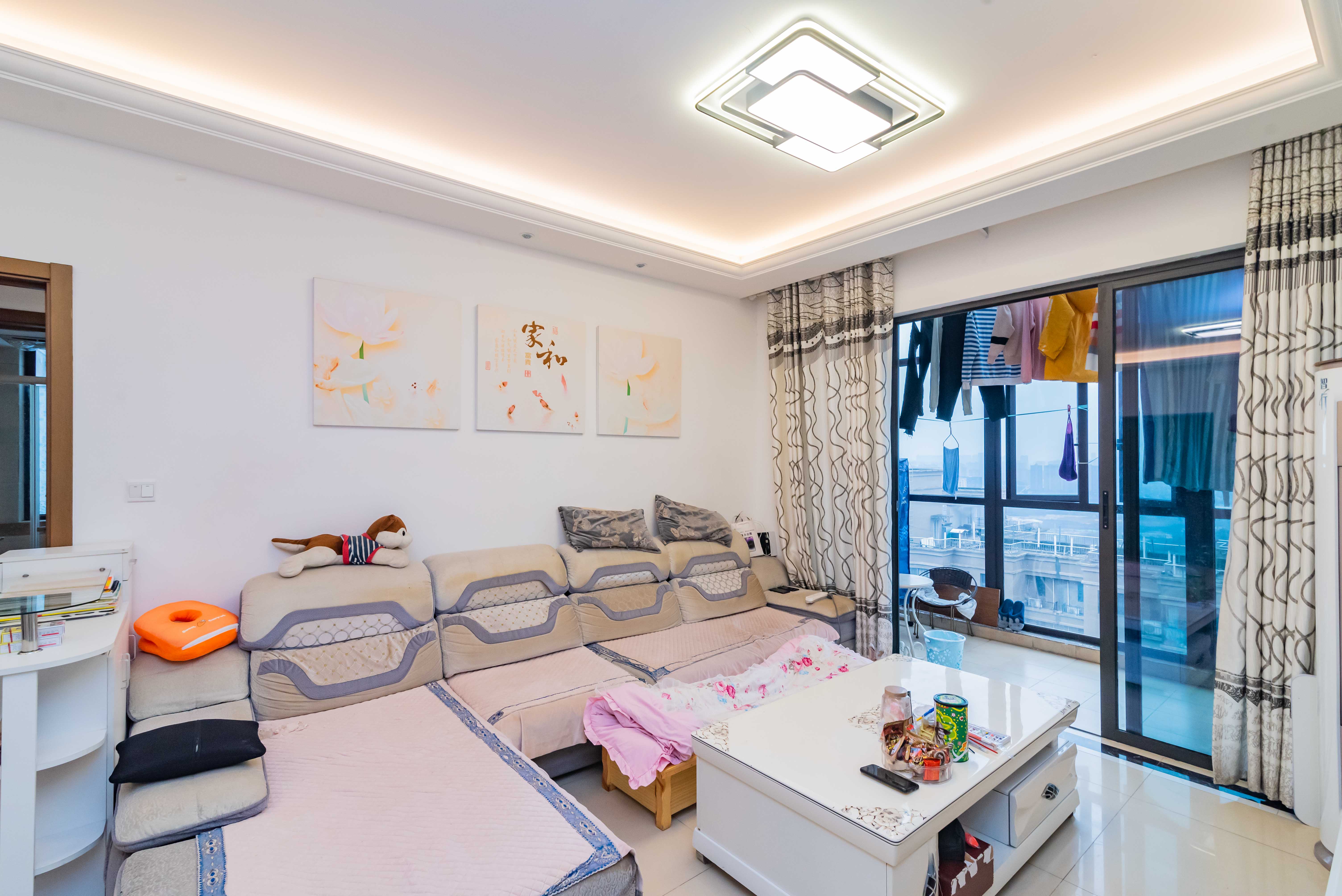 旺德府恺悦国际 3室2厅1卫 65.80万 旺德府恺悦国际 3室2厅1卫 65.80万客厅