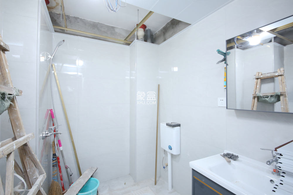 鴻飛大廈  1室1廳1衛(wèi)   50.00萬