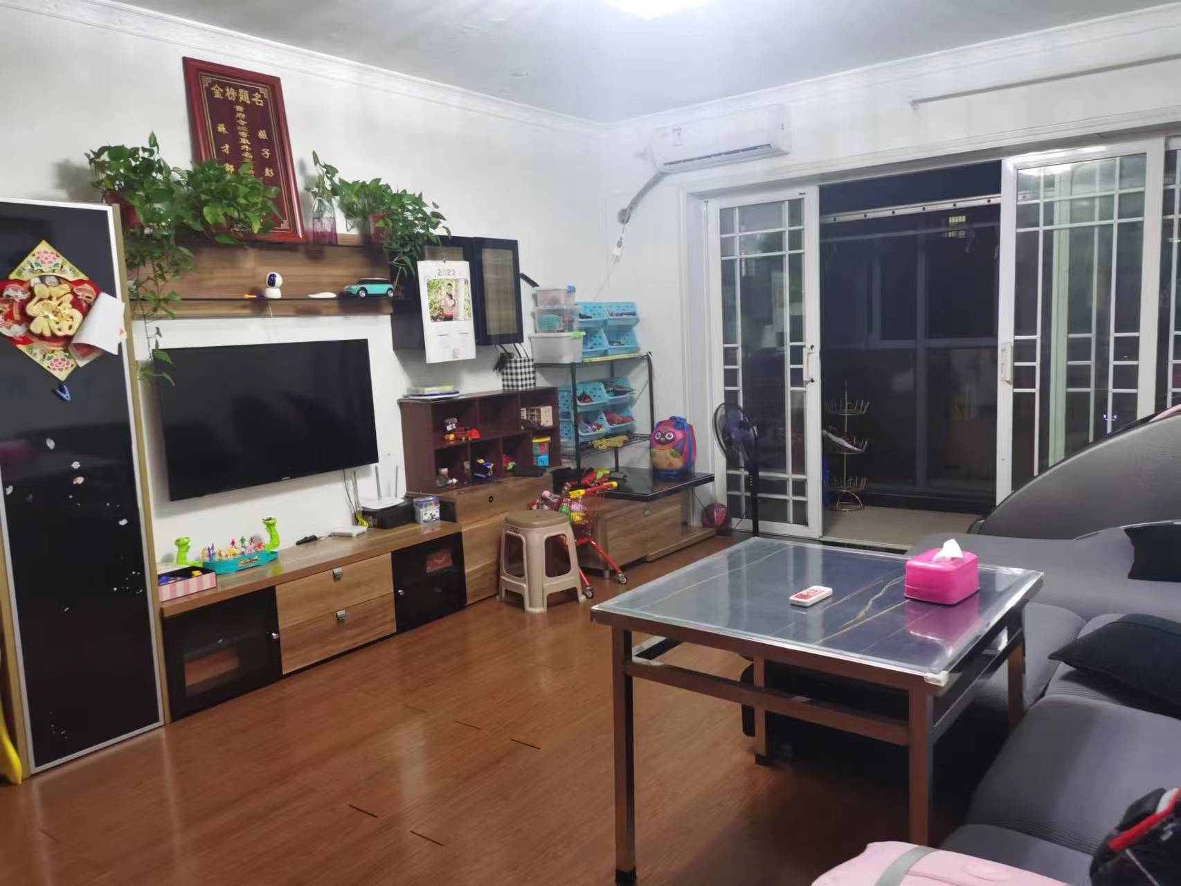 荷塘月色红旗南路46号 3室2厅2卫 68.00万 荷塘月色红旗南路46号 3室2厅2卫 68.00万室内图