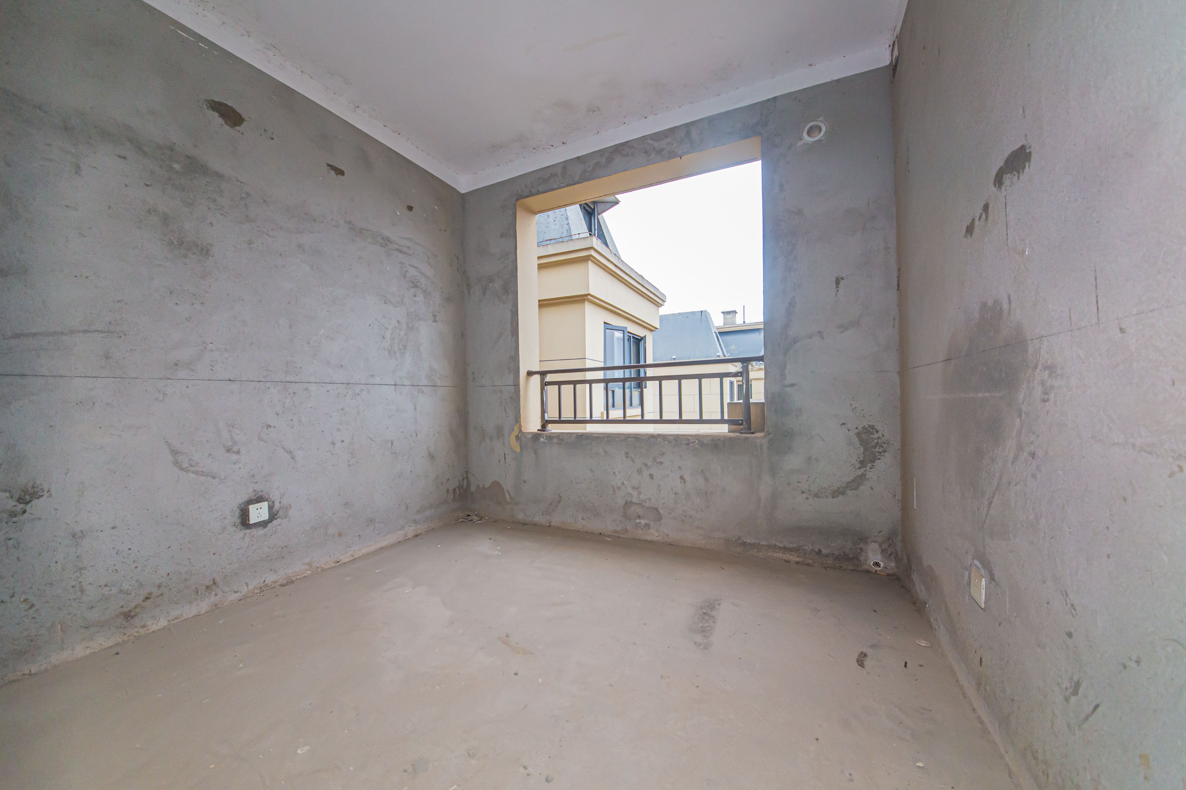 北辰中央公园B区  4室2厅2卫    123.0万 北辰中央公园B区  4室2厅2卫    123.0万卧室