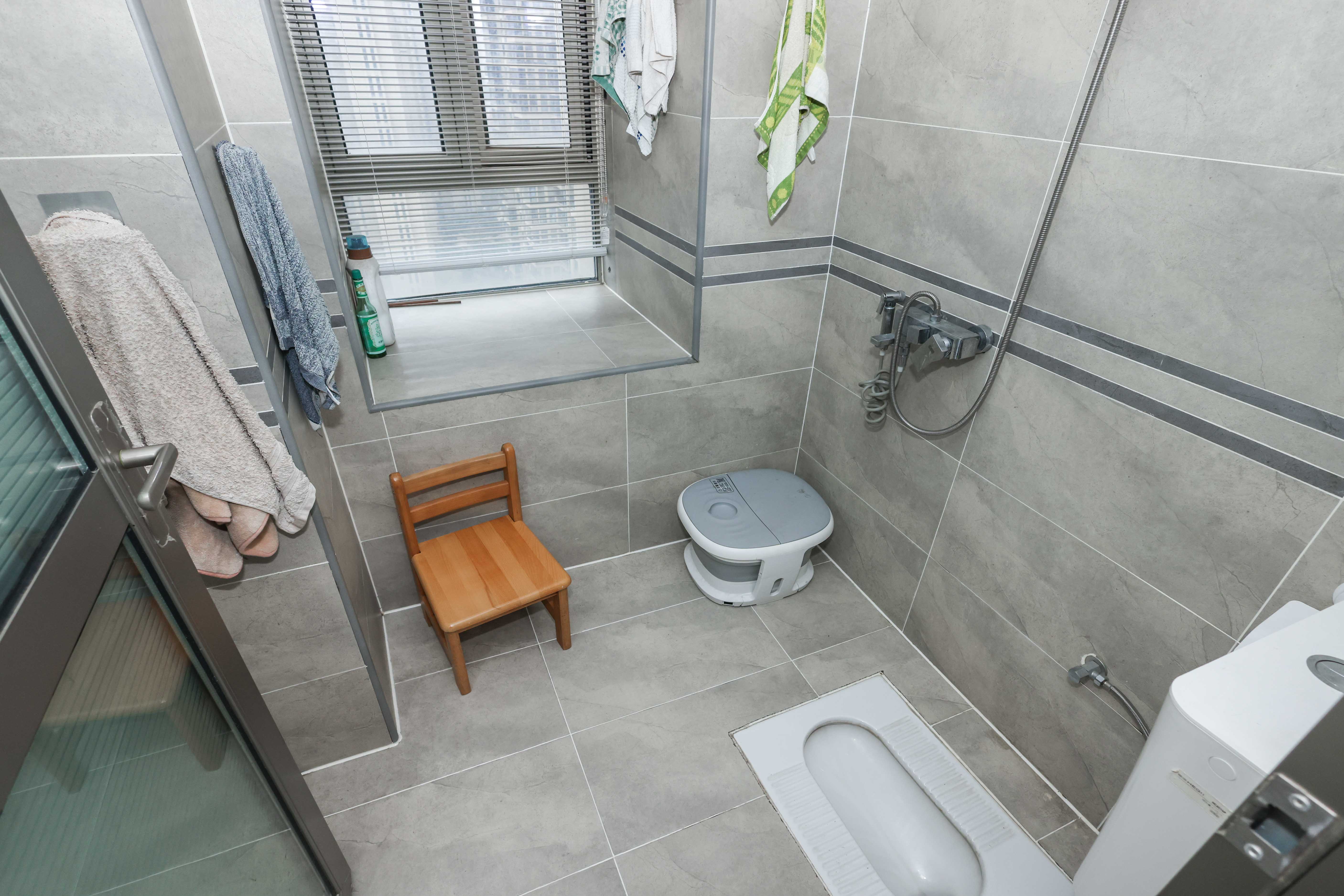 梅溪湖金茂悦（金悦雅苑）  4室2厅2卫    252.0万卫生间