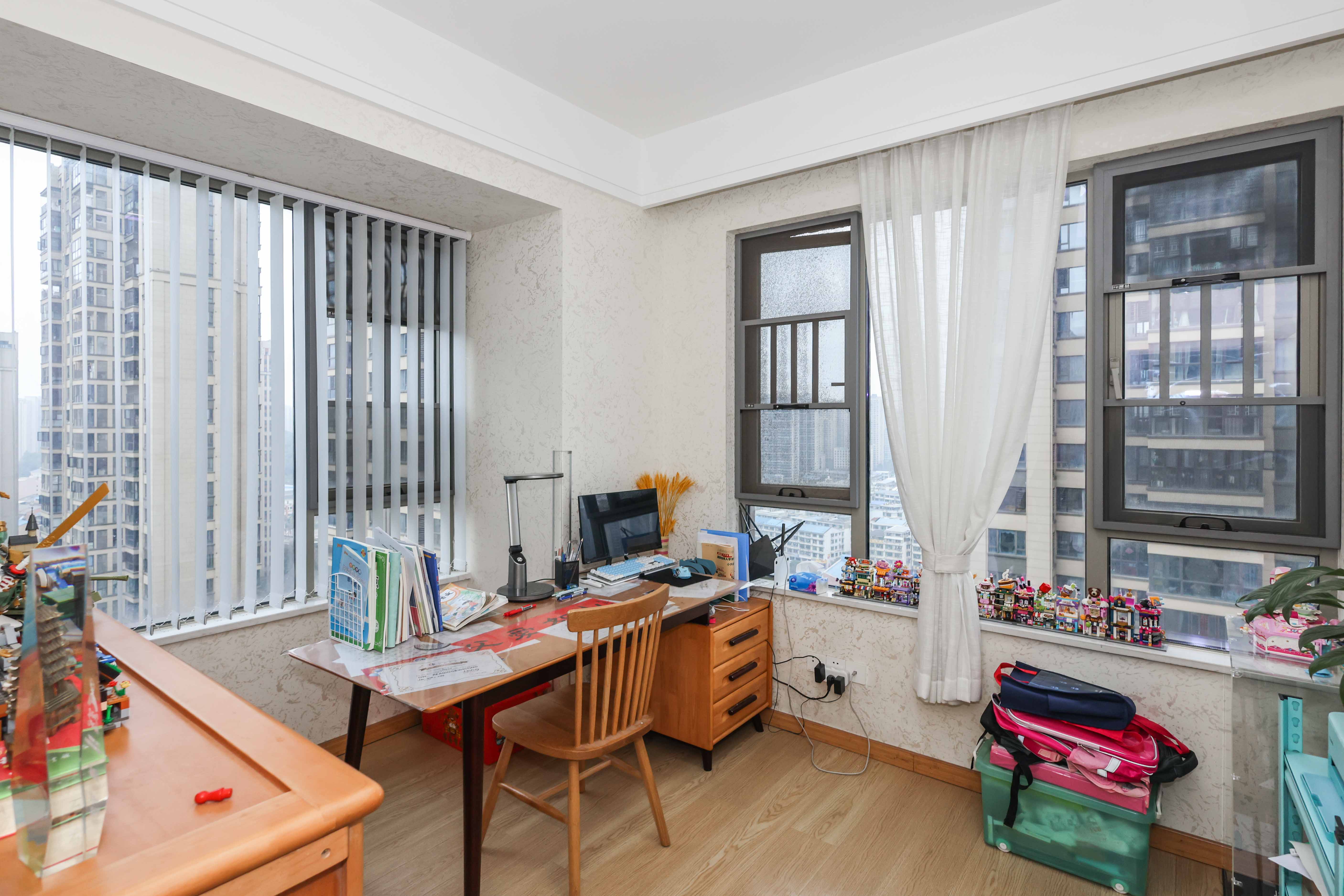 梅溪湖金茂悦（金悦雅苑）  4室2厅2卫    252.0万卧室