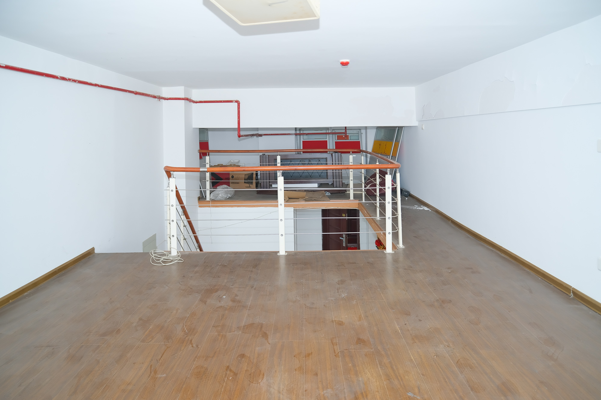 金科时代中心 1室1厅1卫 30.00万 金科时代中心 1室1厅1卫 30.00万卧室