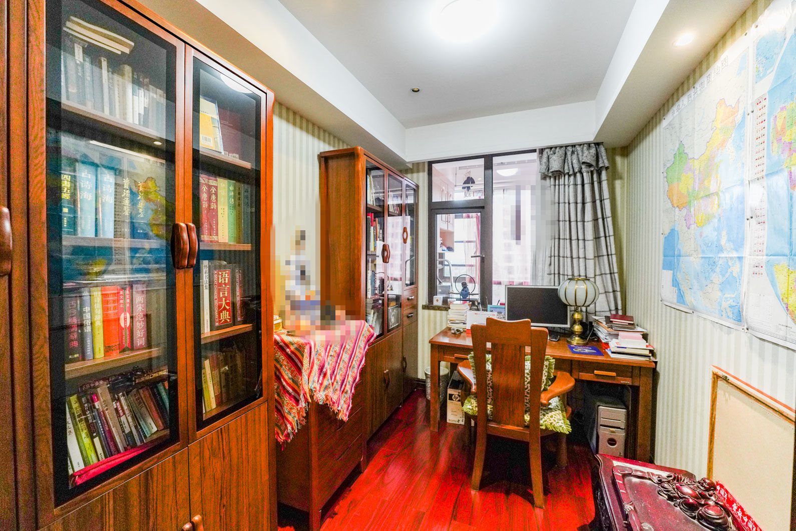 运达中央广场一、二期  3室2厅2卫    365.0万卧室