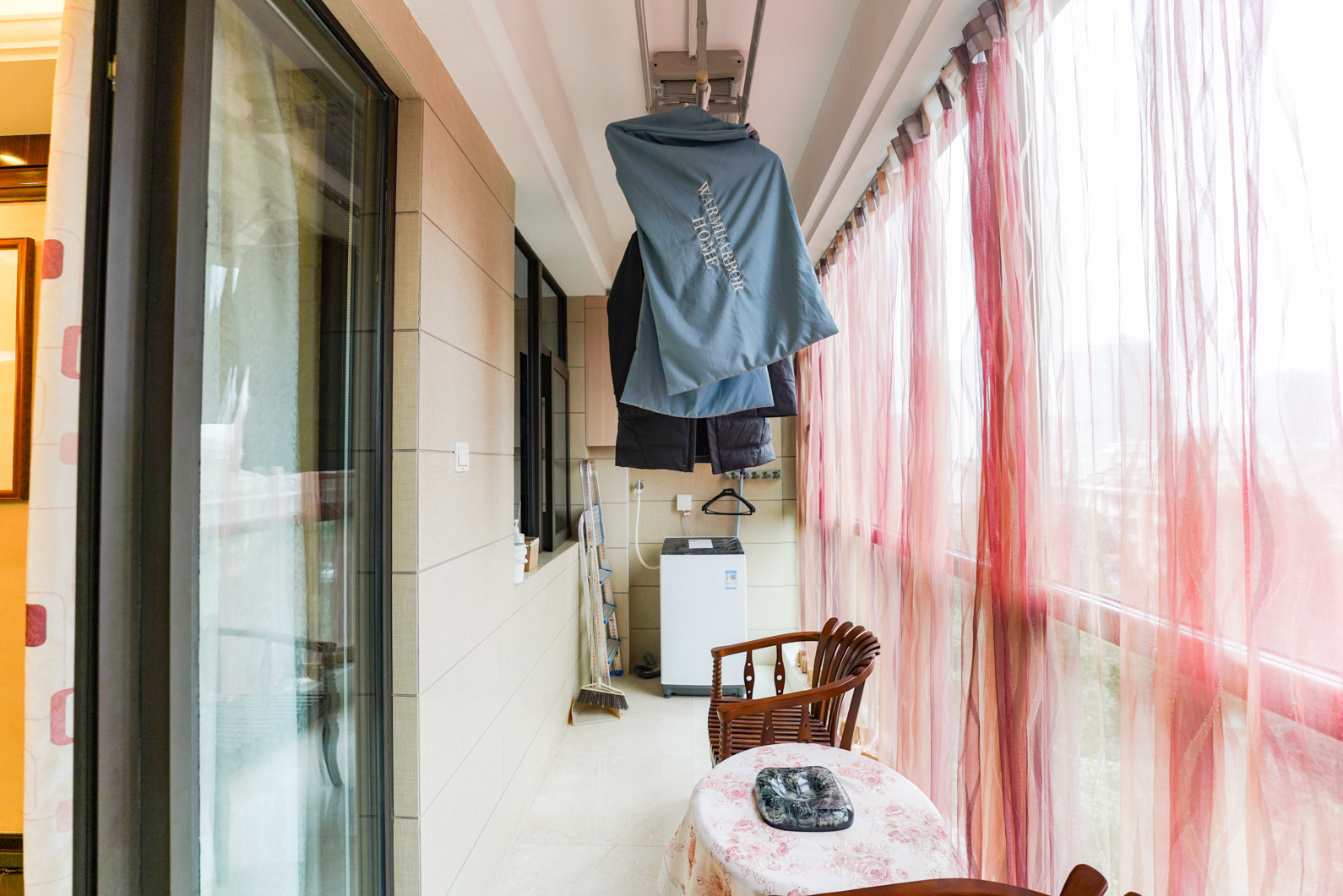 运达中央广场一、二期  3室2厅2卫    365.0万阳台