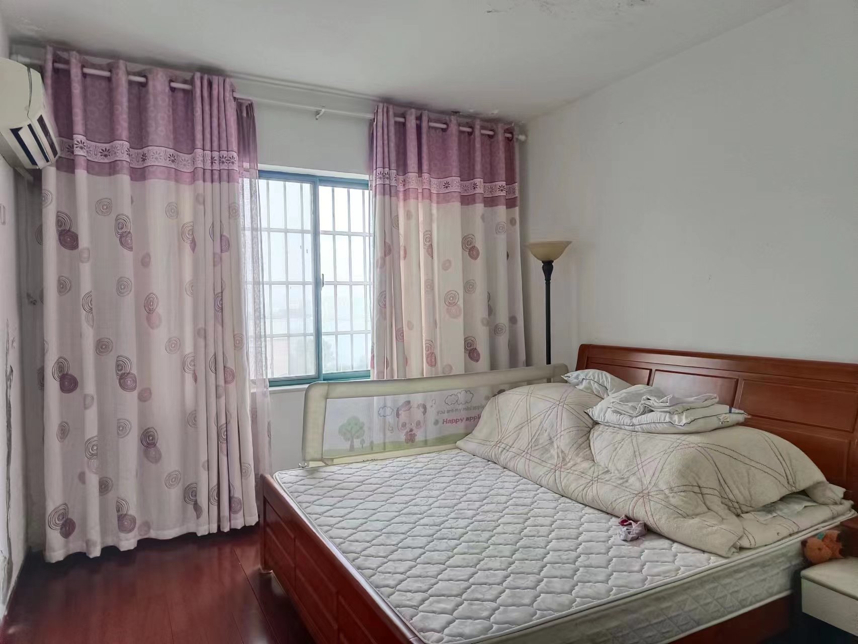 圣华名城建设北路110号  4室2厅1卫    67.0万 圣华名城建设北路110号  4室2厅1卫    67.0万室内图