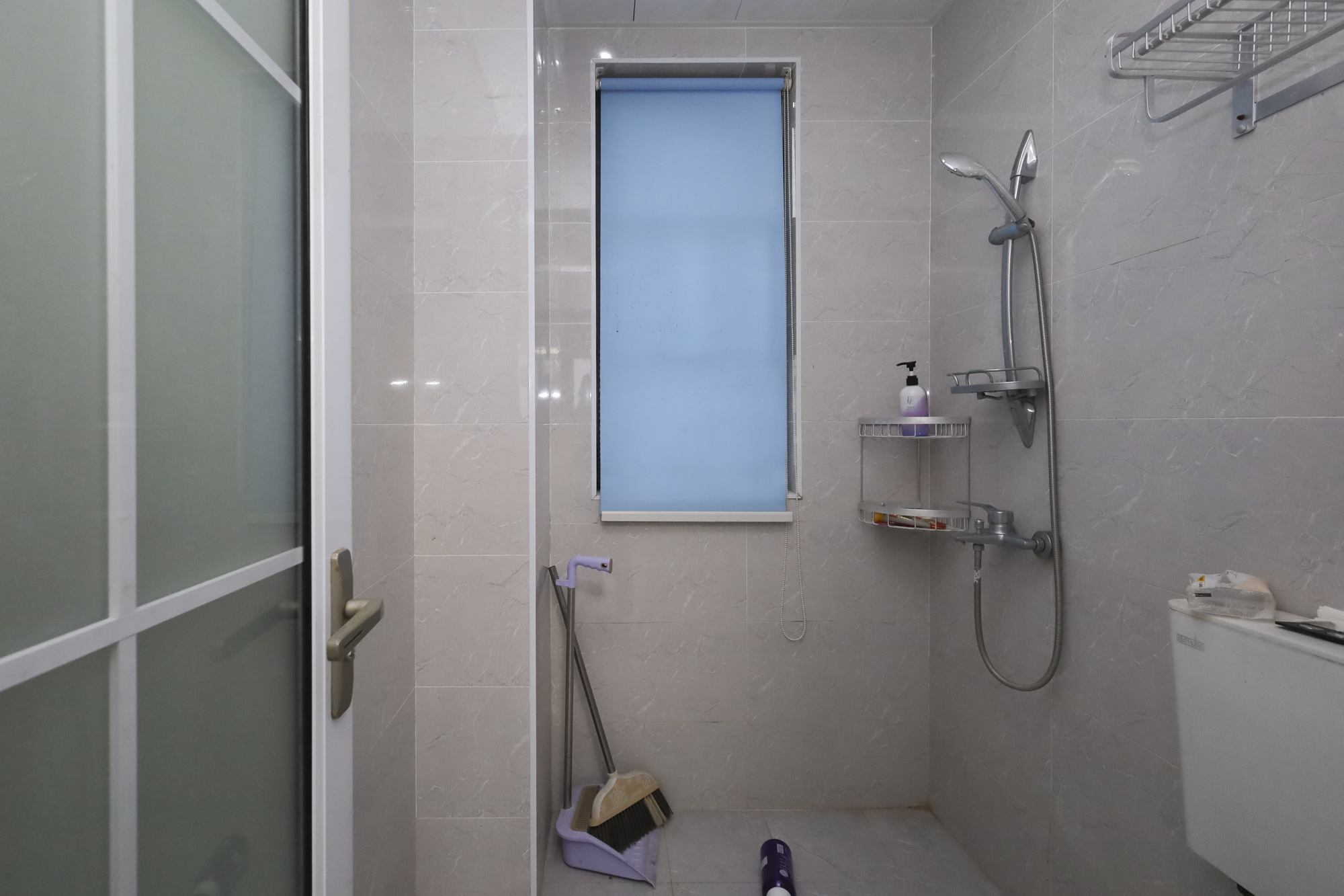 保利西海岸B区  3室2厅2卫    188.8万卫生间