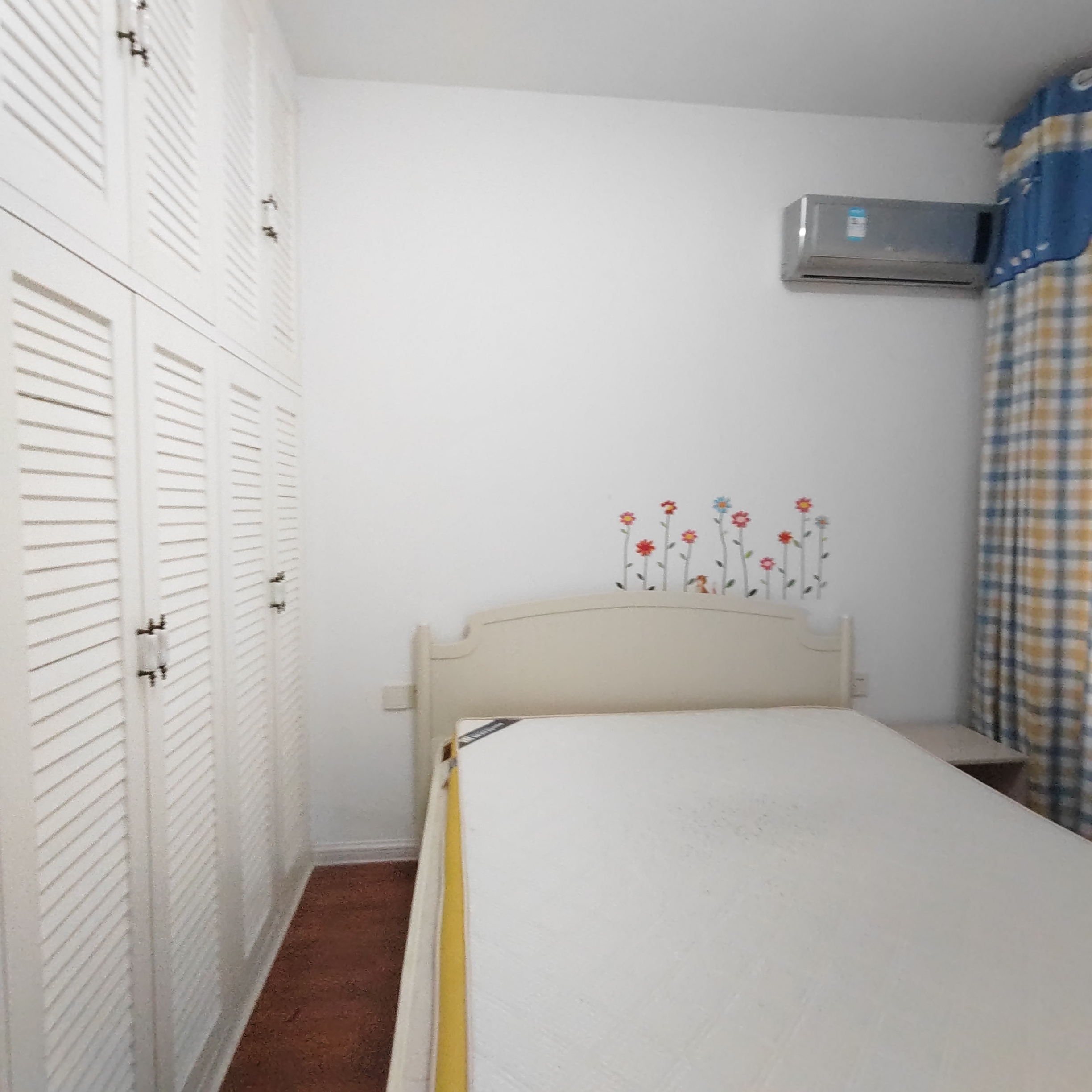 共和城 3室2厅2卫 68.0万 共和城 3室2厅2卫 68.0万室内图