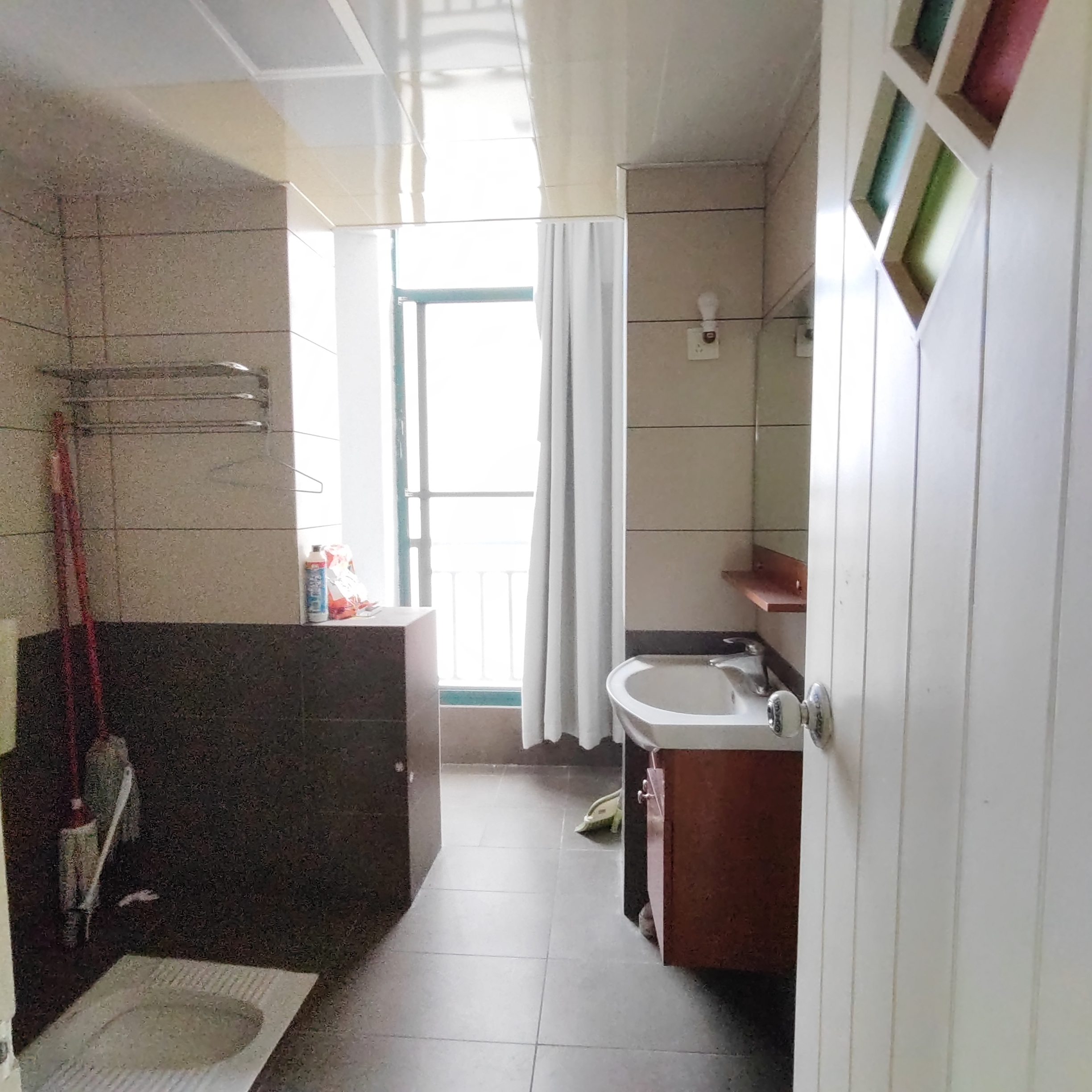 共和城 3室2厅2卫 68.0万 共和城 3室2厅2卫 68.0万室内图