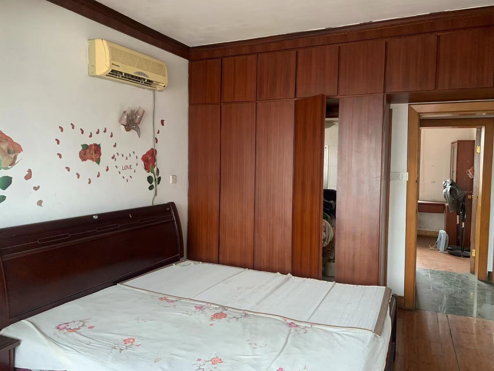 联谊新村 3室2厅2卫 36.0万 联谊新村 3室2厅2卫 36.0万室内图