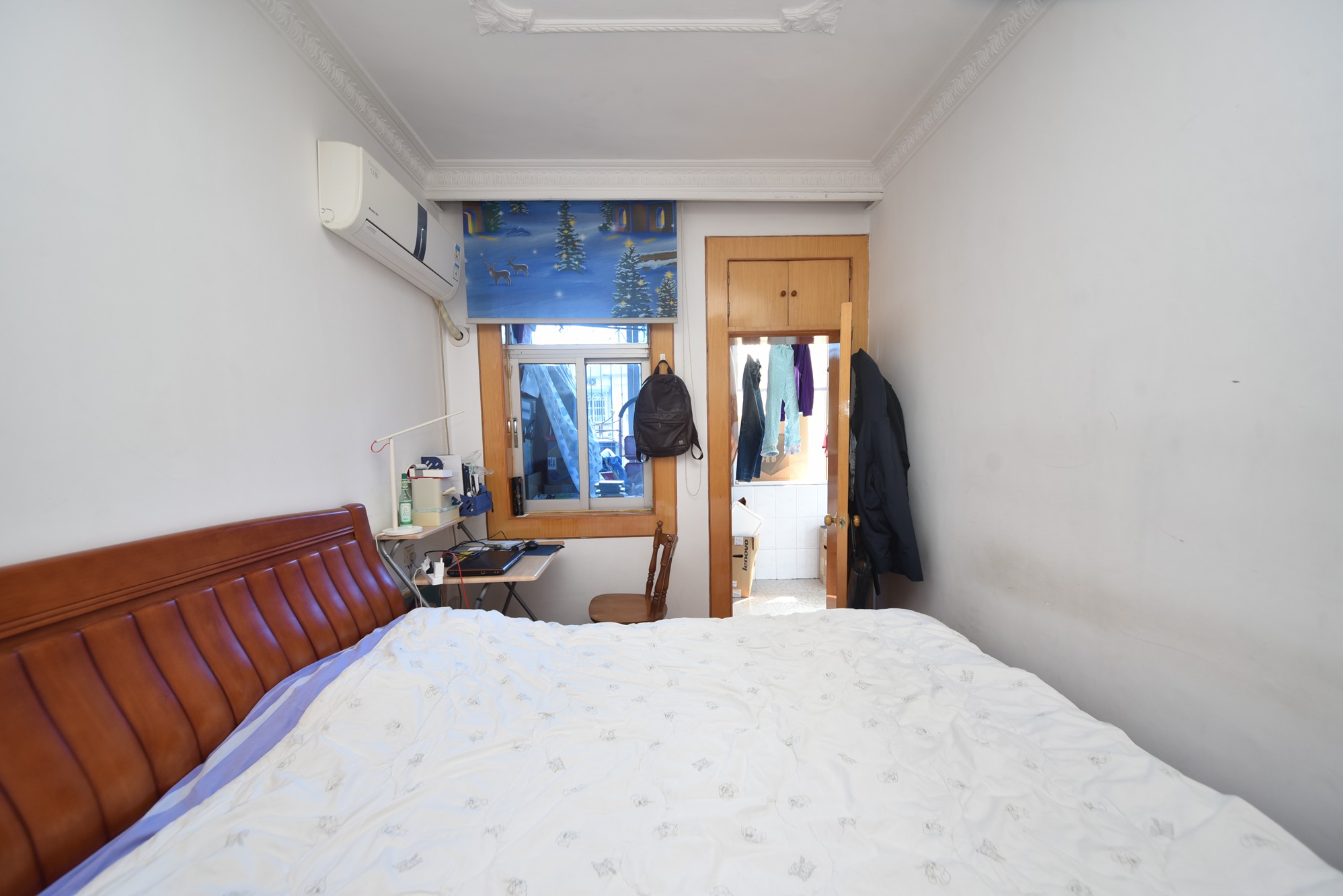 红旗雅居  3室2厅1卫   71.00万卧室