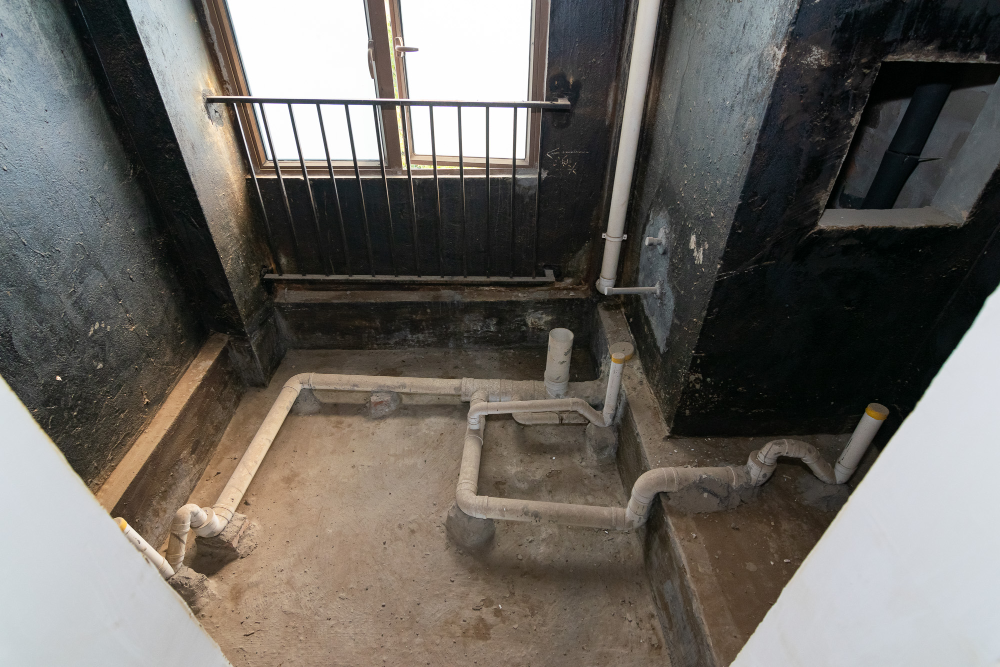 盈峰翠邸  5室2厅3卫   280.00万卫生间