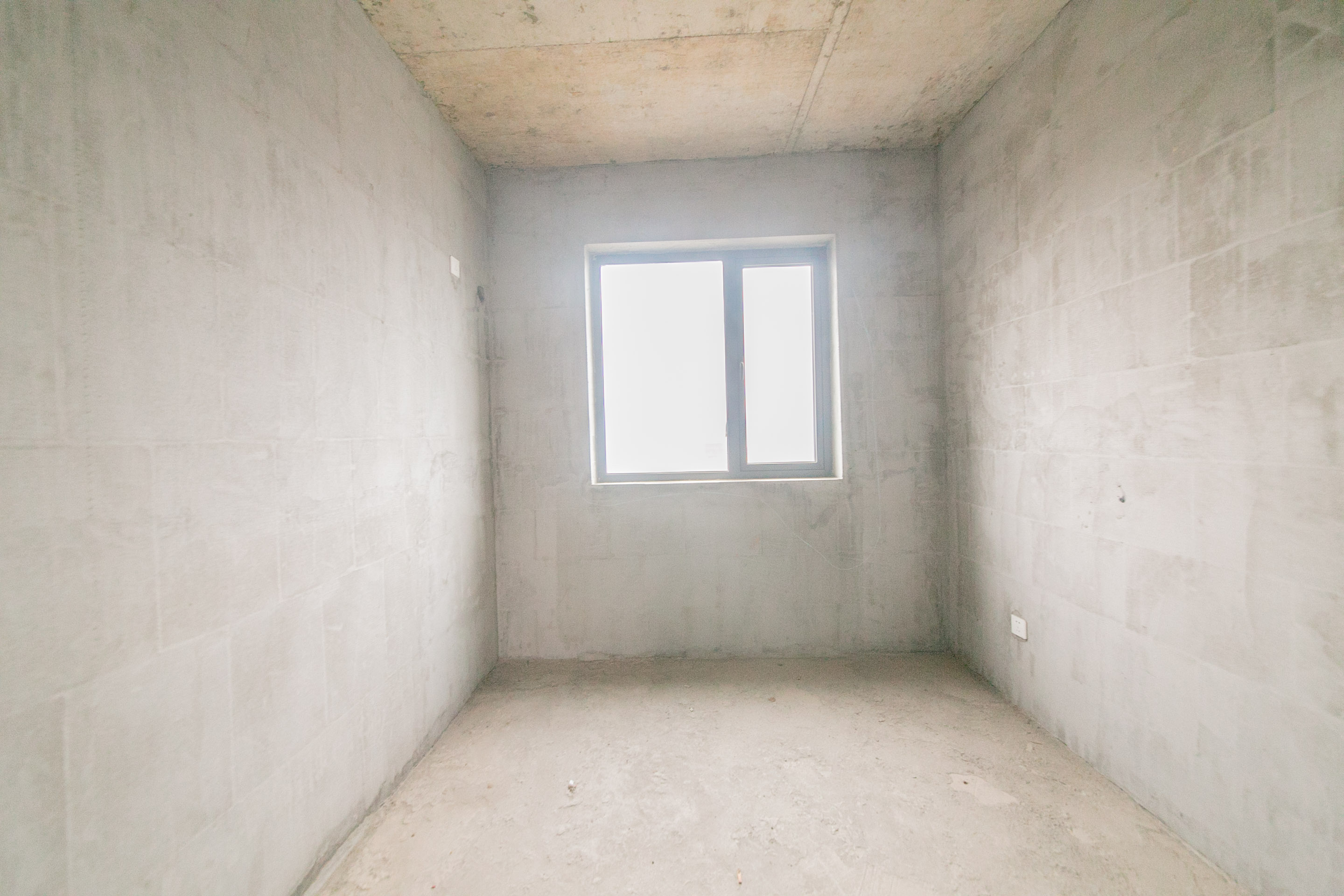 堤亚纳湾(深业沙河城) 3室2厅2卫 90.0万 堤亚纳湾(深业沙河城) 3室2厅2卫 90.0万卧室