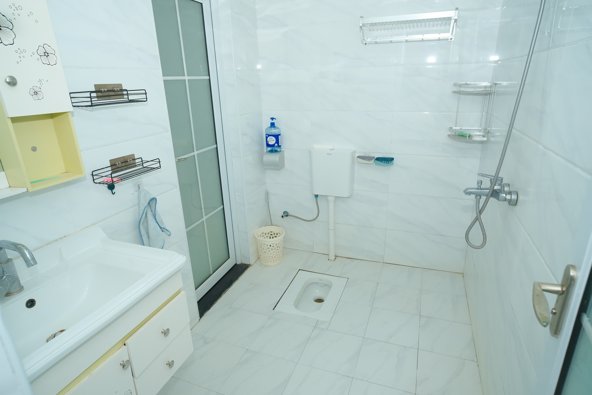 艾美潇湘  3室2厅1卫    56.8万 艾美潇湘  3室2厅1卫    56.8万卫生间