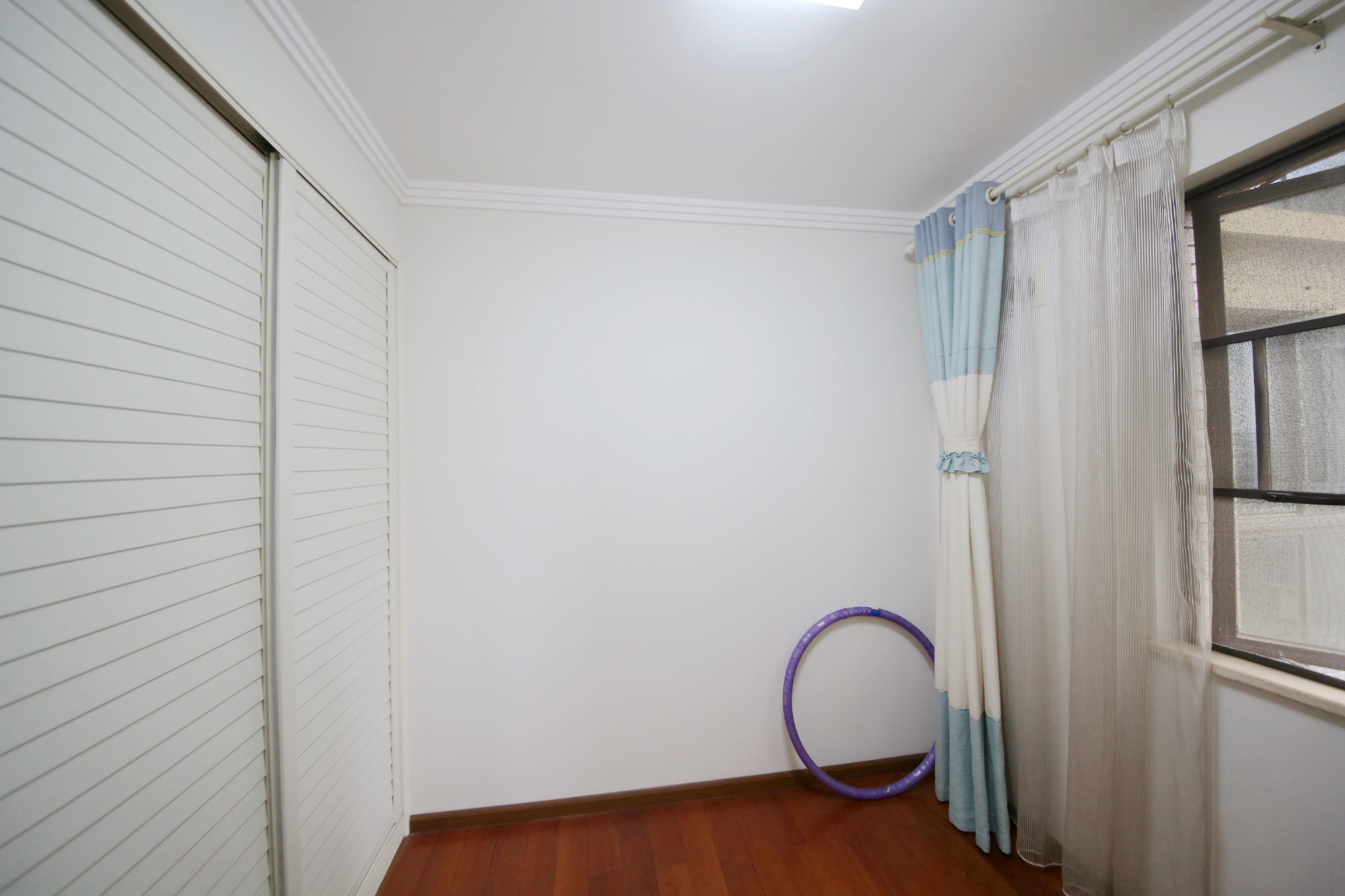 长房白沙湾 3室2厅2卫 120.0万 长房白沙湾 3室2厅2卫 120.0万卧室