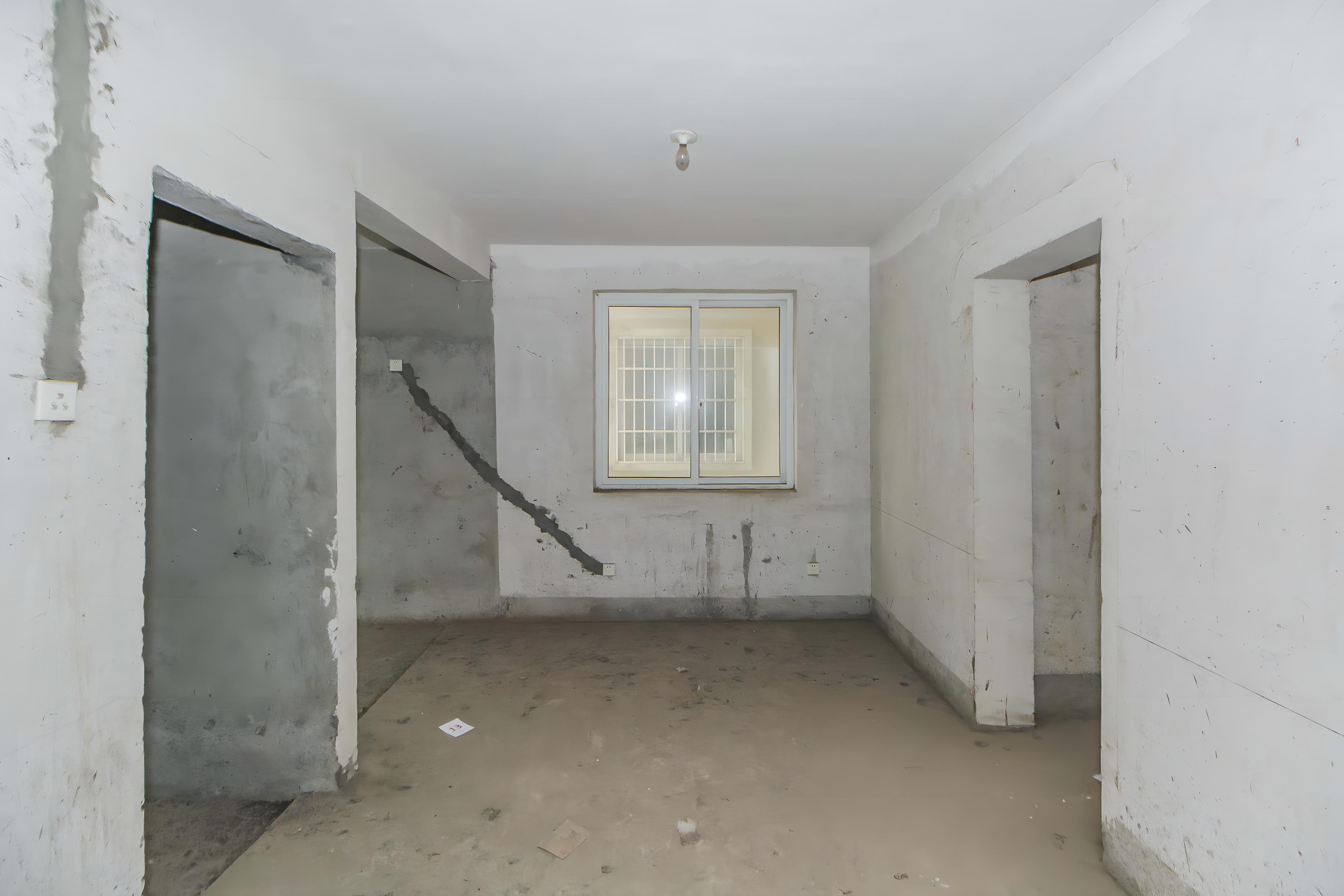 枫华府第 3室2厅2卫 45.0万 枫华府第 3室2厅2卫 45.0万客厅