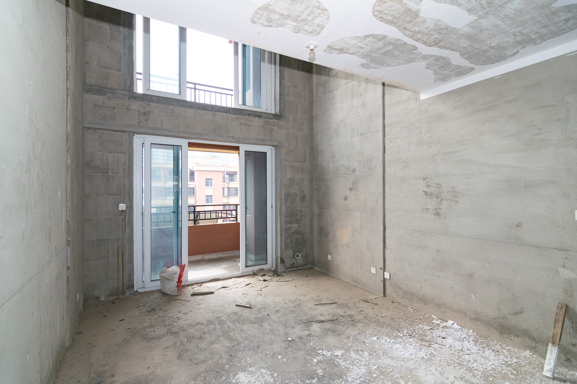 新城国际花都 4室2厅2卫 147.0万 新城国际花都 4室2厅2卫 147.0万其他