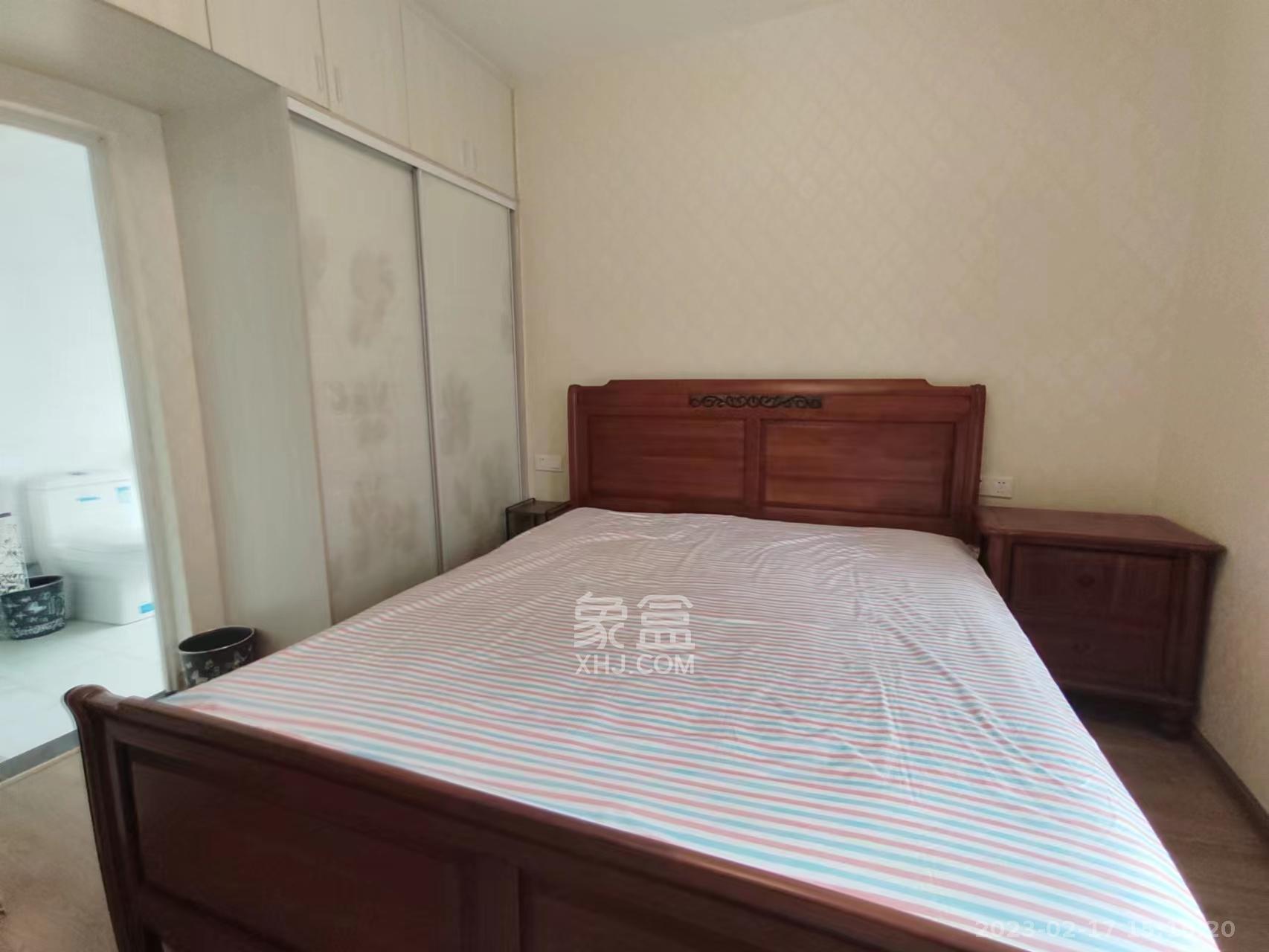 圆梦康乐城  3室2厅1卫   2300.00元/月室内图