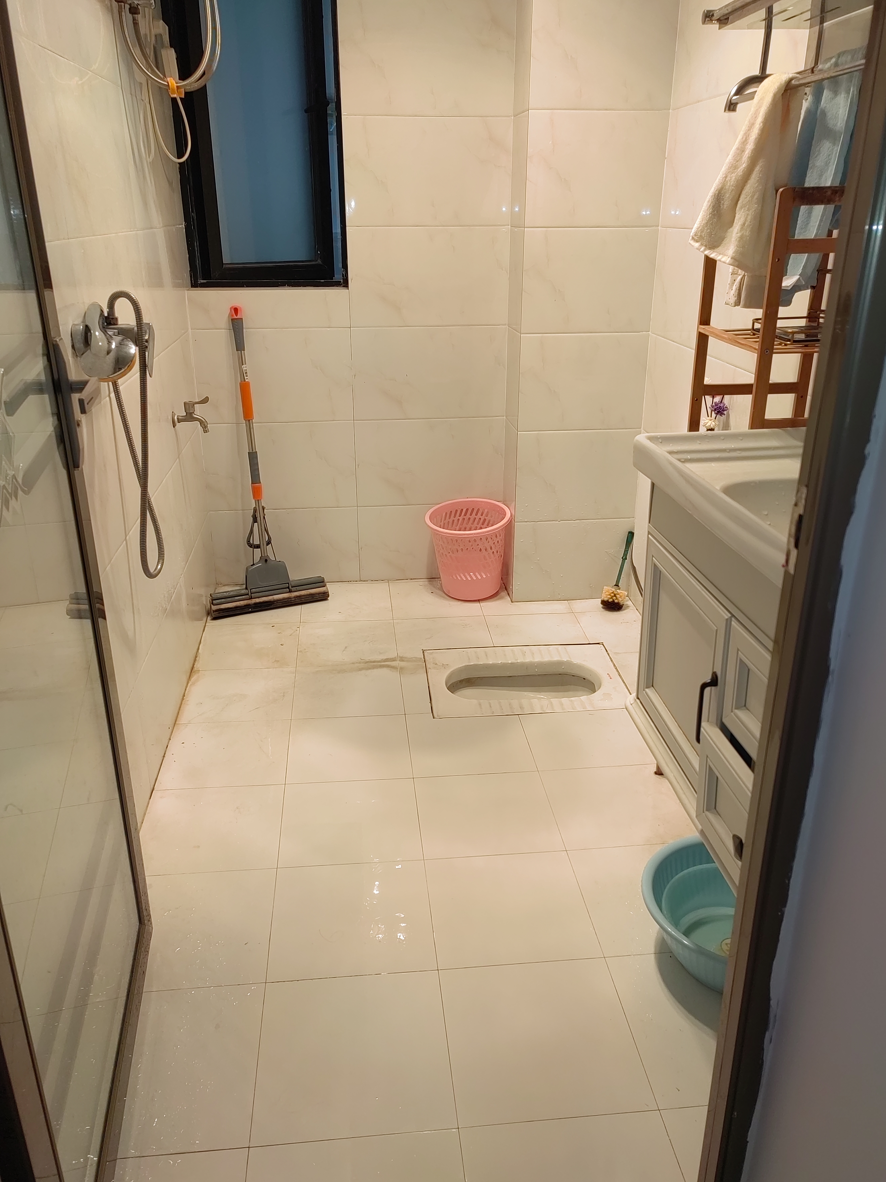 美的林城时代  3室2厅2卫   3300.00元/月室内图