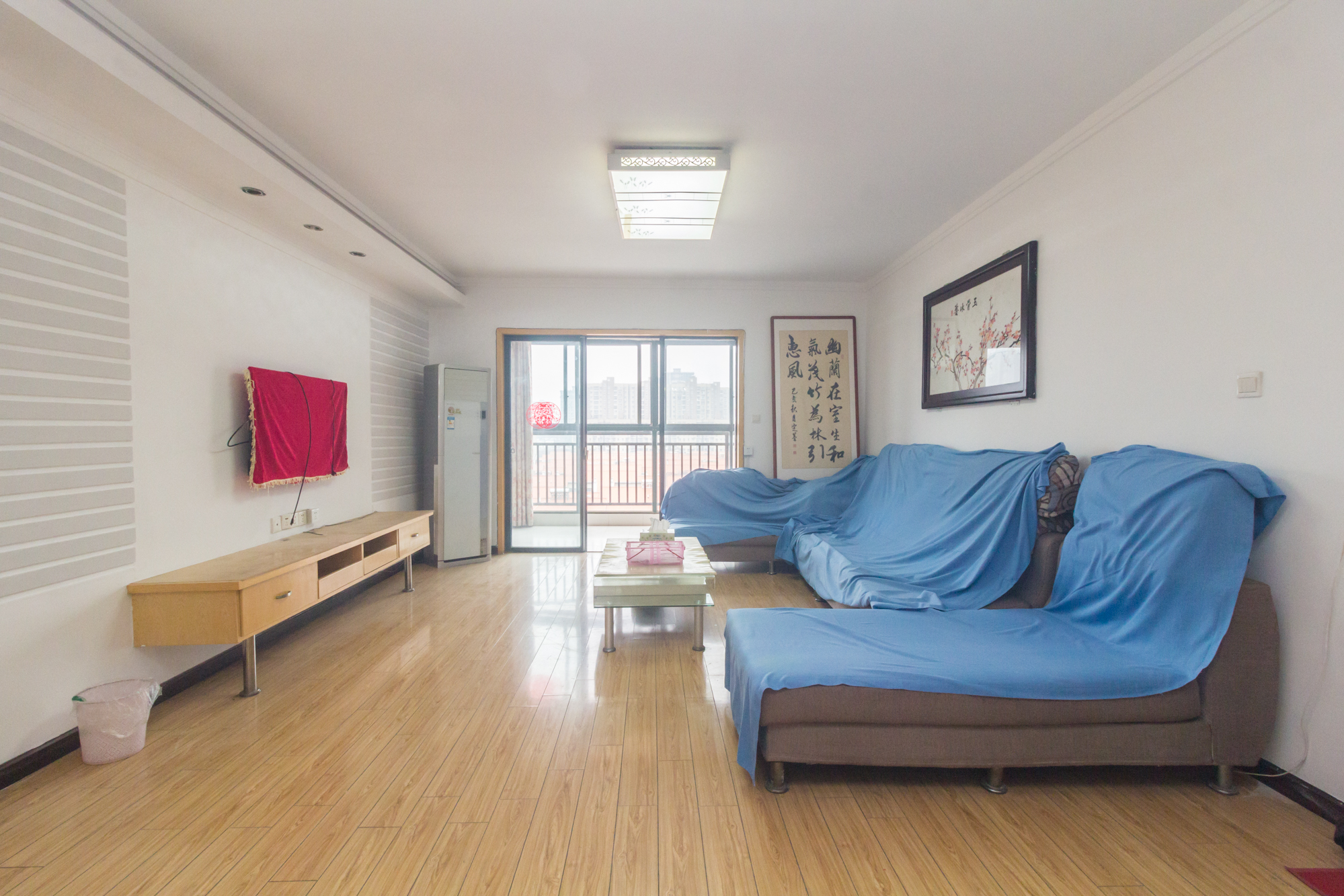 东业早安星城 3室2厅2卫 88.86万 东业早安星城 3室2厅2卫 88.86万客厅