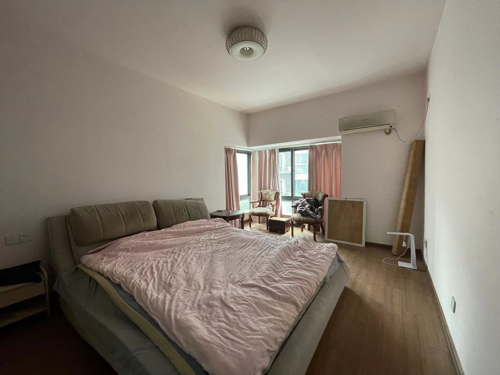 紫苑江岸 3室2厅2卫 55.0万 紫苑江岸 3室2厅2卫 55.0万室内图