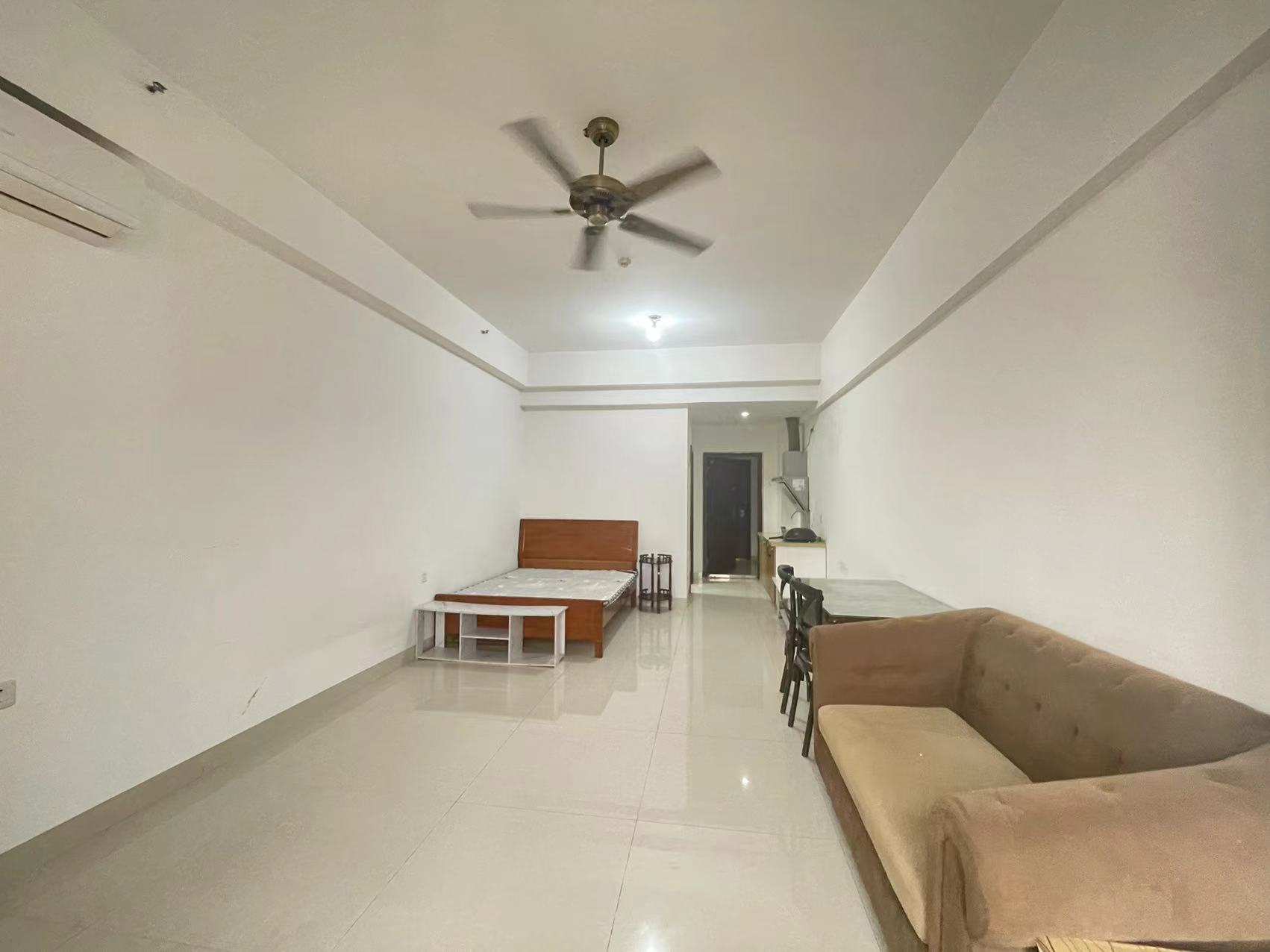 康桥美郡 1室1厅1卫 30.0万 康桥美郡 1室1厅1卫 30.0万室内图