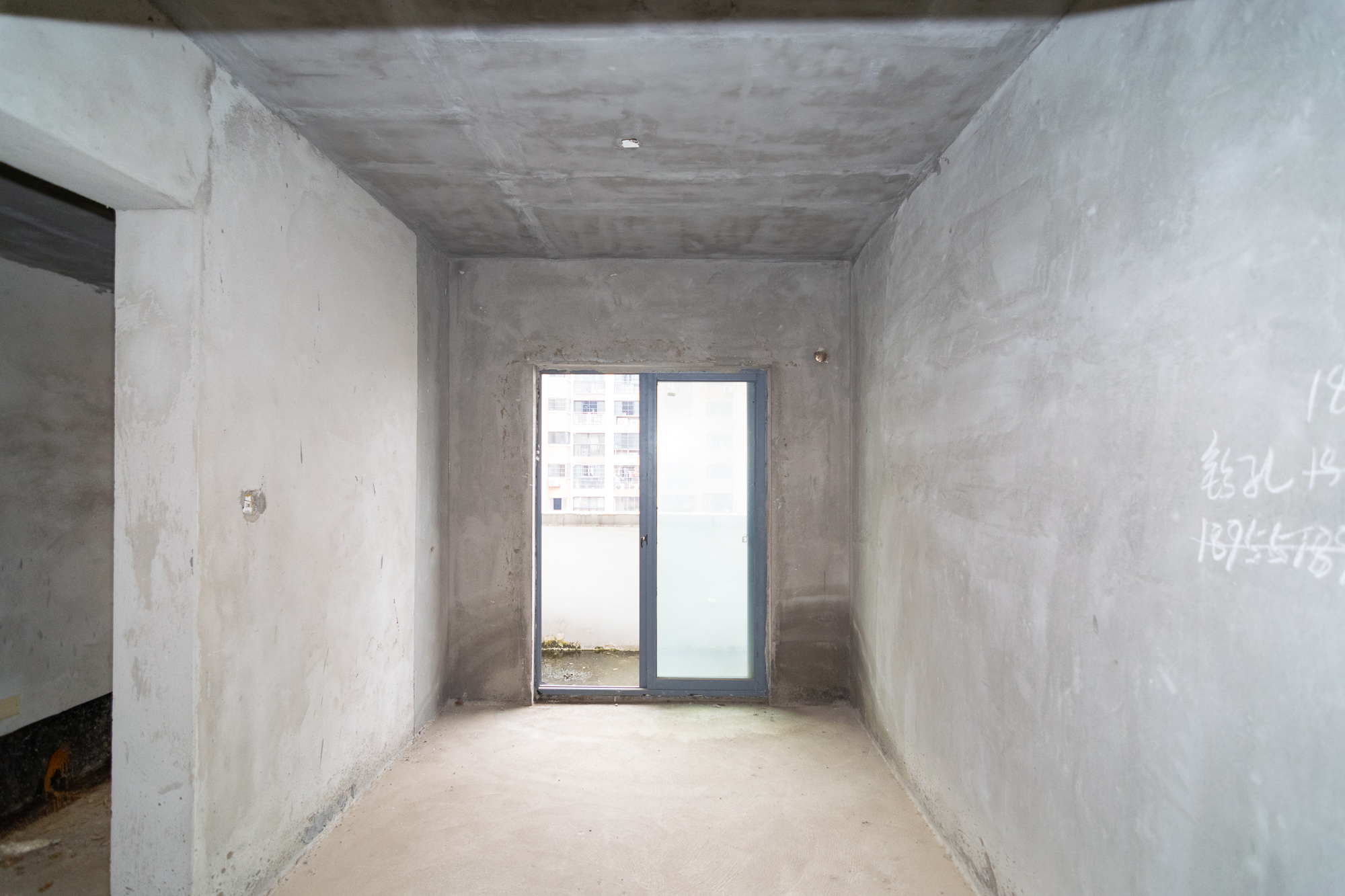 Cross尚公馆  4室2厅2卫    76.5万 Cross尚公馆  4室2厅2卫    76.5万卧室