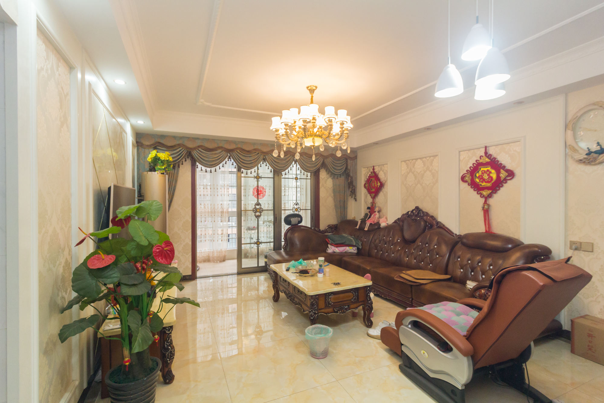 楚天世纪城东苑  3室2厅2卫    82.8万 楚天世纪城东苑  3室2厅2卫    82.8万客厅