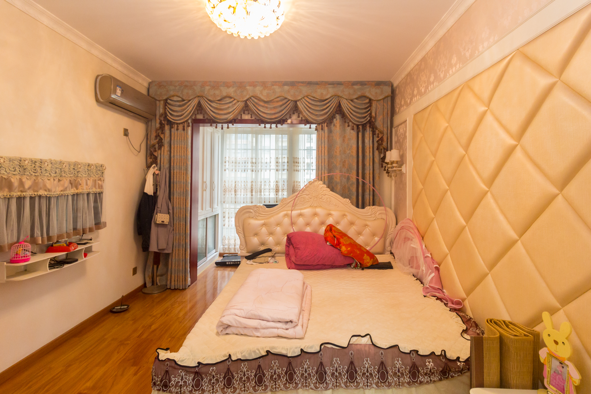 楚天世纪城东苑  3室2厅2卫    82.8万 楚天世纪城东苑  3室2厅2卫    82.8万卧室