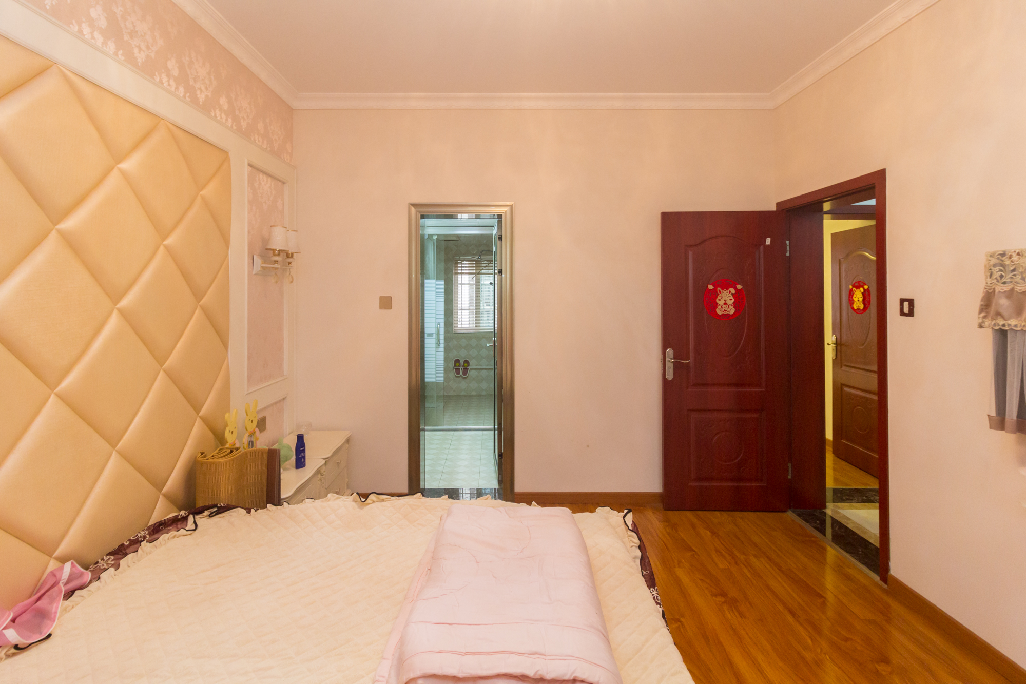 楚天世纪城东苑  3室2厅2卫    82.8万 楚天世纪城东苑  3室2厅2卫    82.8万卧室