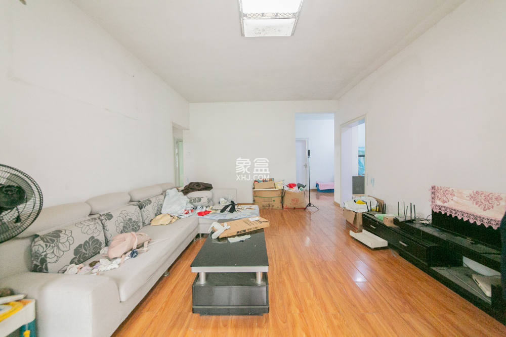 湘江世纪城贯江苑 3室2厅1厨2卫 148.00万