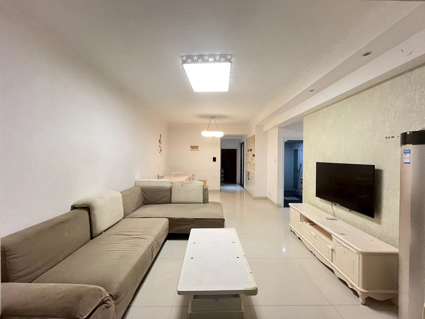 泰山公馆 2室2厅2卫 52.8万 泰山公馆 2室2厅2卫 52.8万室内图