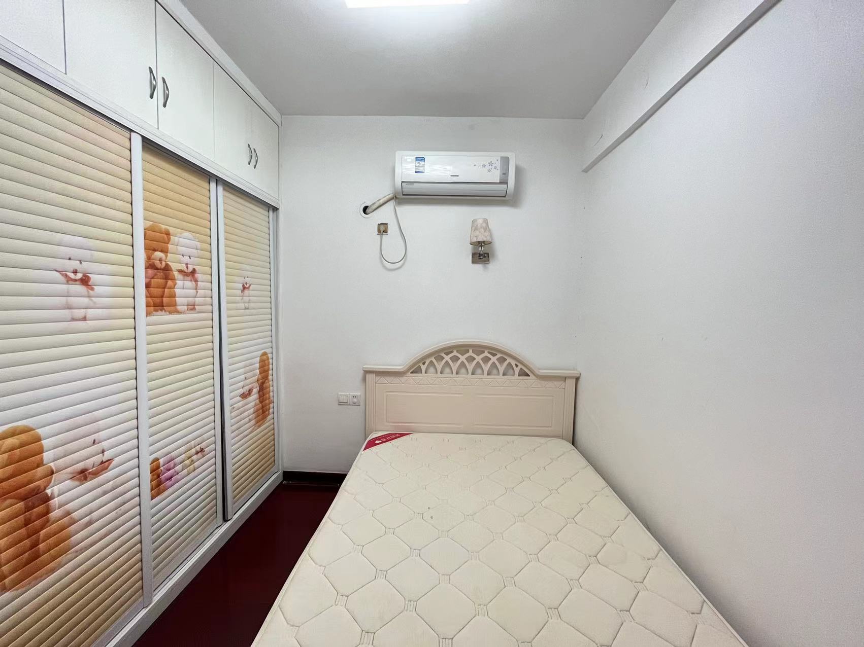 泰山公馆 2室2厅2卫 52.8万 泰山公馆 2室2厅2卫 52.8万室内图