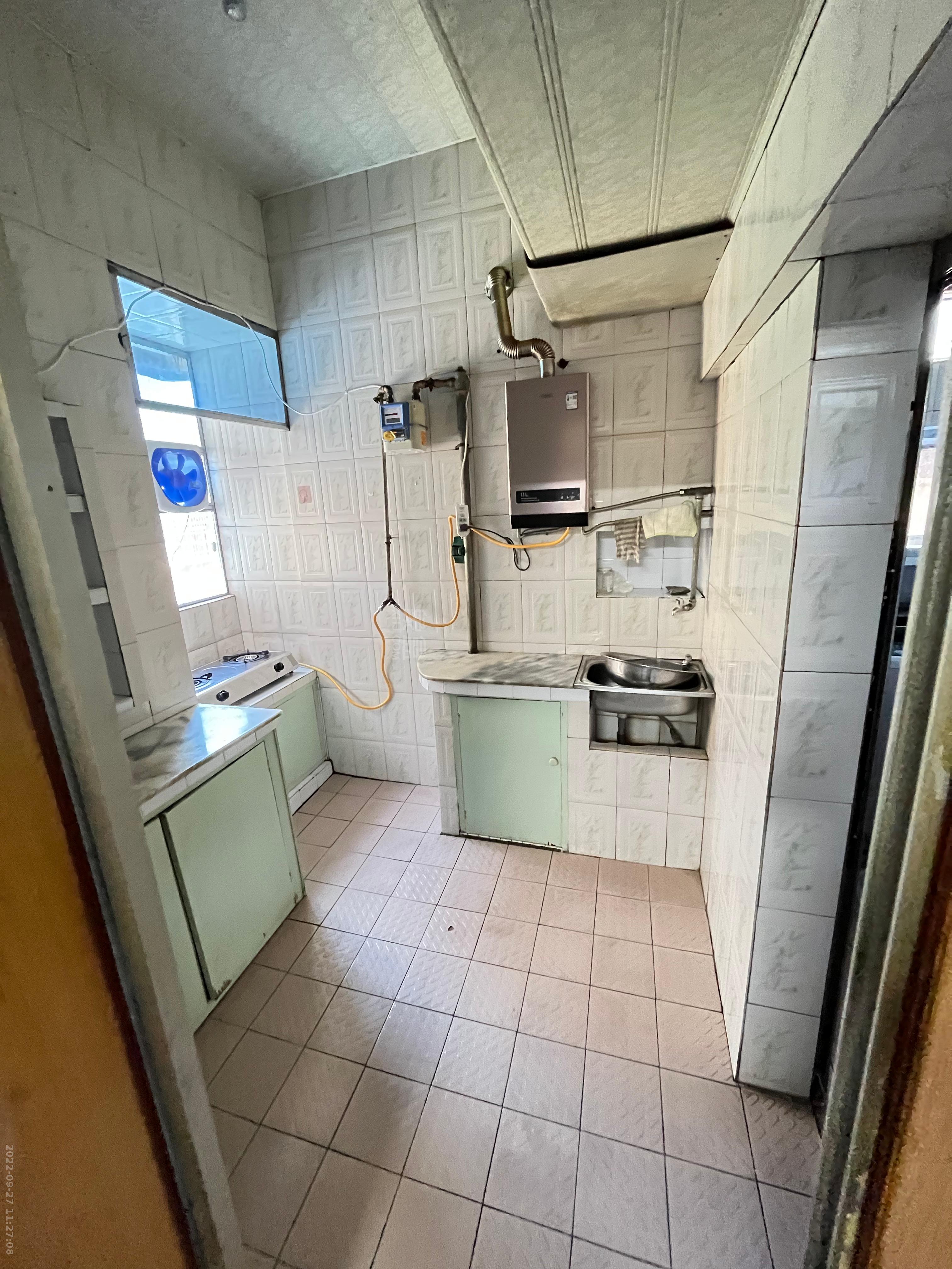 冶金工业学校大坪路19号 3室2厅1卫 28.00万 冶金工业学校大坪路19号 3室2厅1卫 28.00万室内图