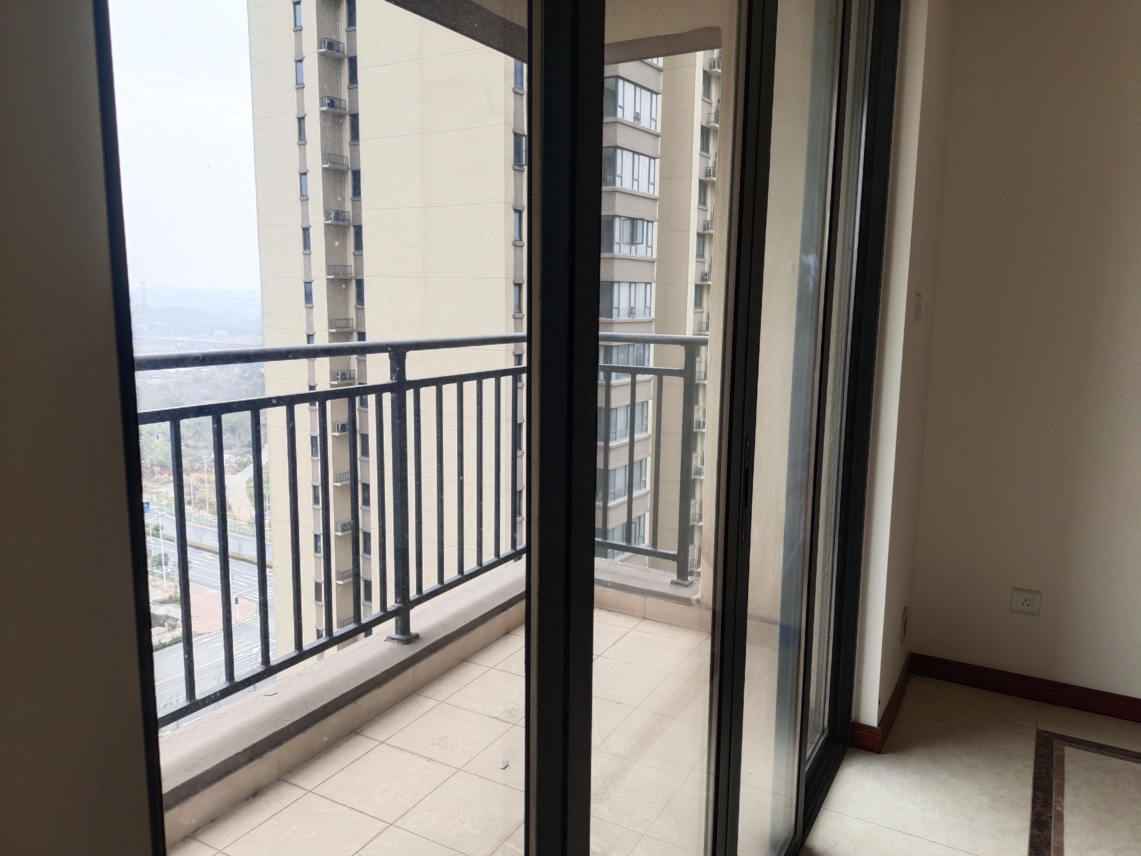 中建玥熙台 3室2厅2卫 73.00万 中建玥熙台 3室2厅2卫 73.00万室内图