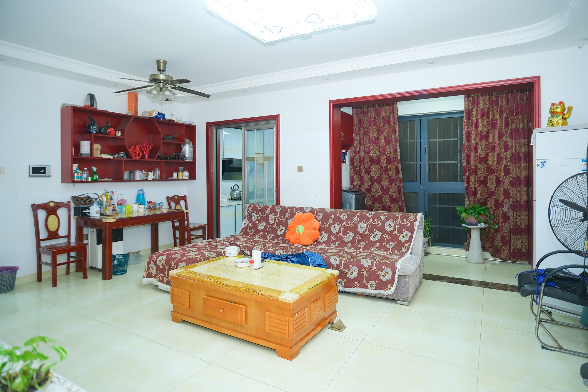 花样年华  4室2厅2卫    69.8万 花样年华  4室2厅2卫    69.8万其他